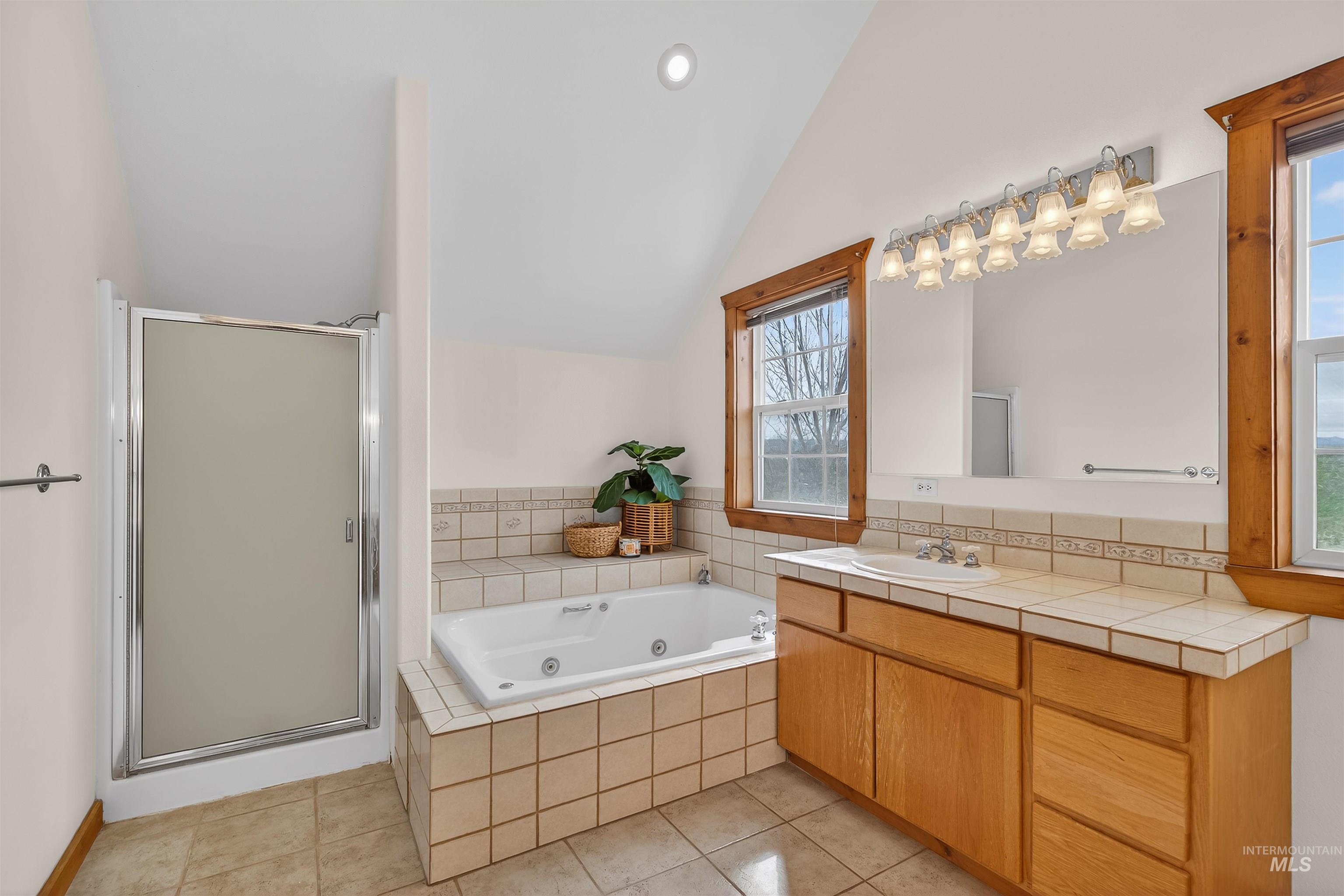 6598 Cougar Ridge Road Property Photo 24