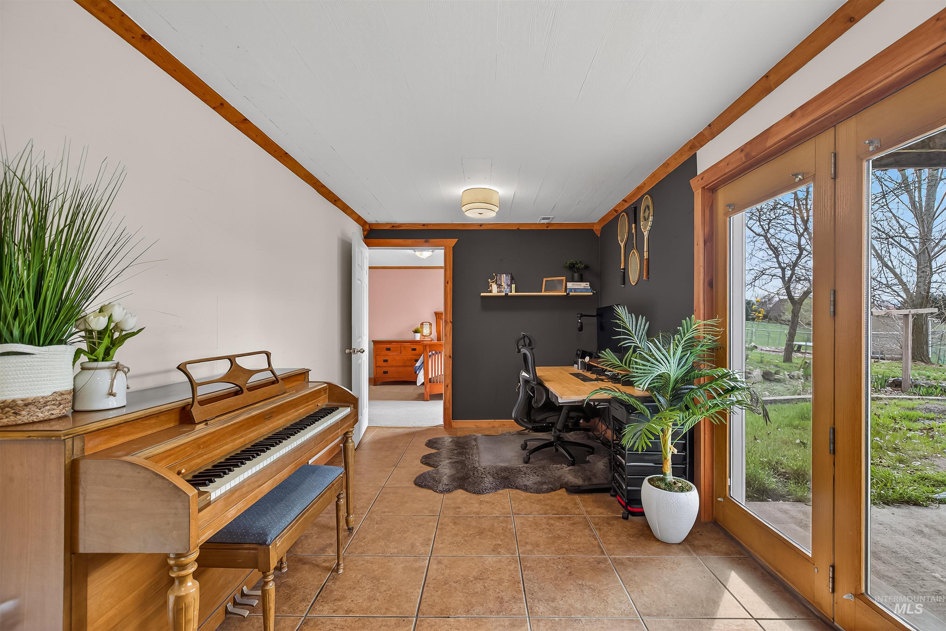 6598 Cougar Ridge Road Property Photo 27