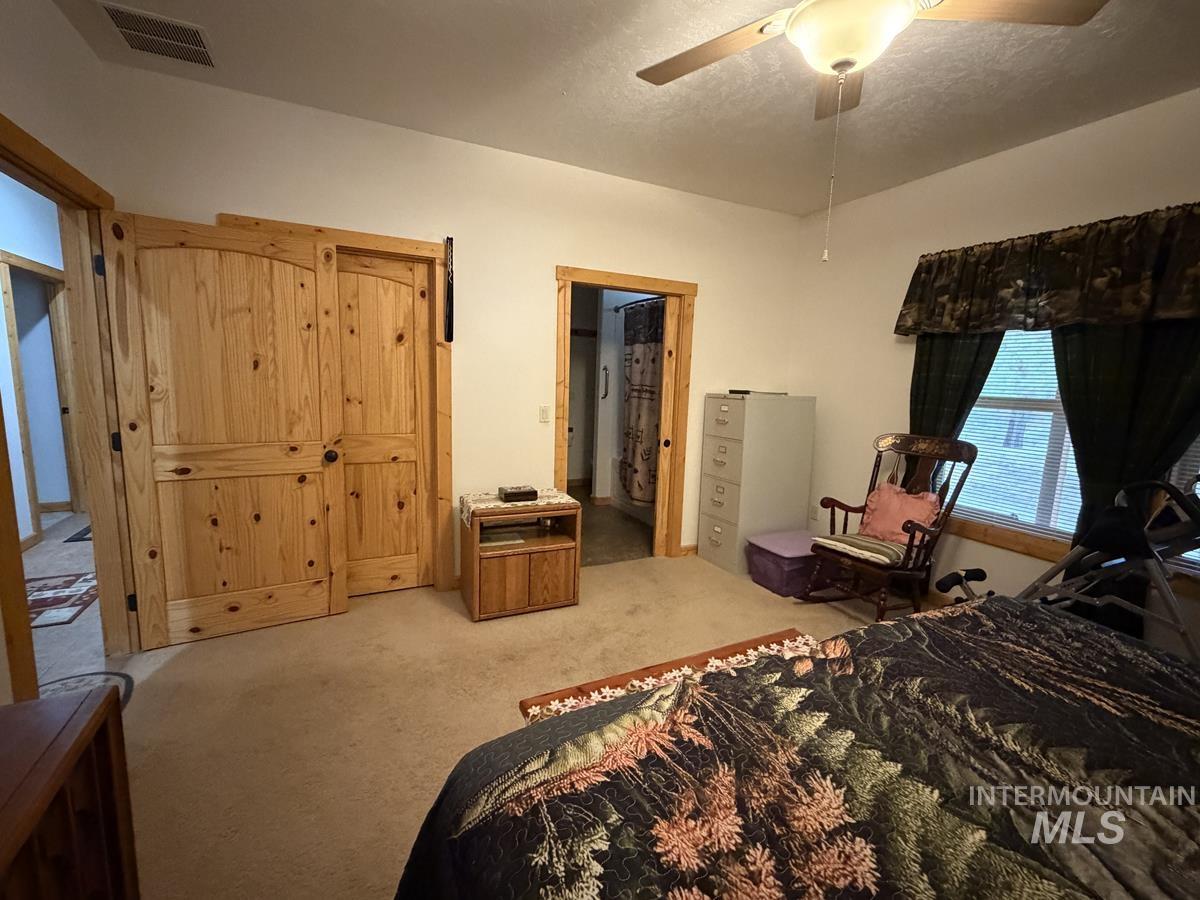 7 Carey Way Property Photo 17