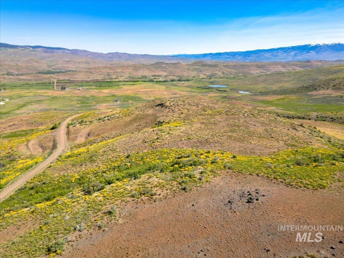 L25 Cuddy View Drive Property Photo 5