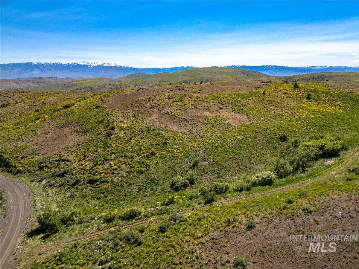 L25 Cuddy View Drive Property Photo 6