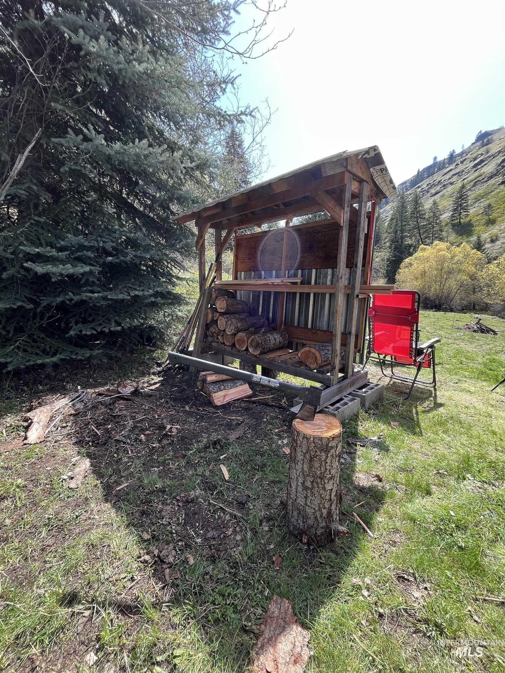 478 Deer Gulch Rd Property Photo 41