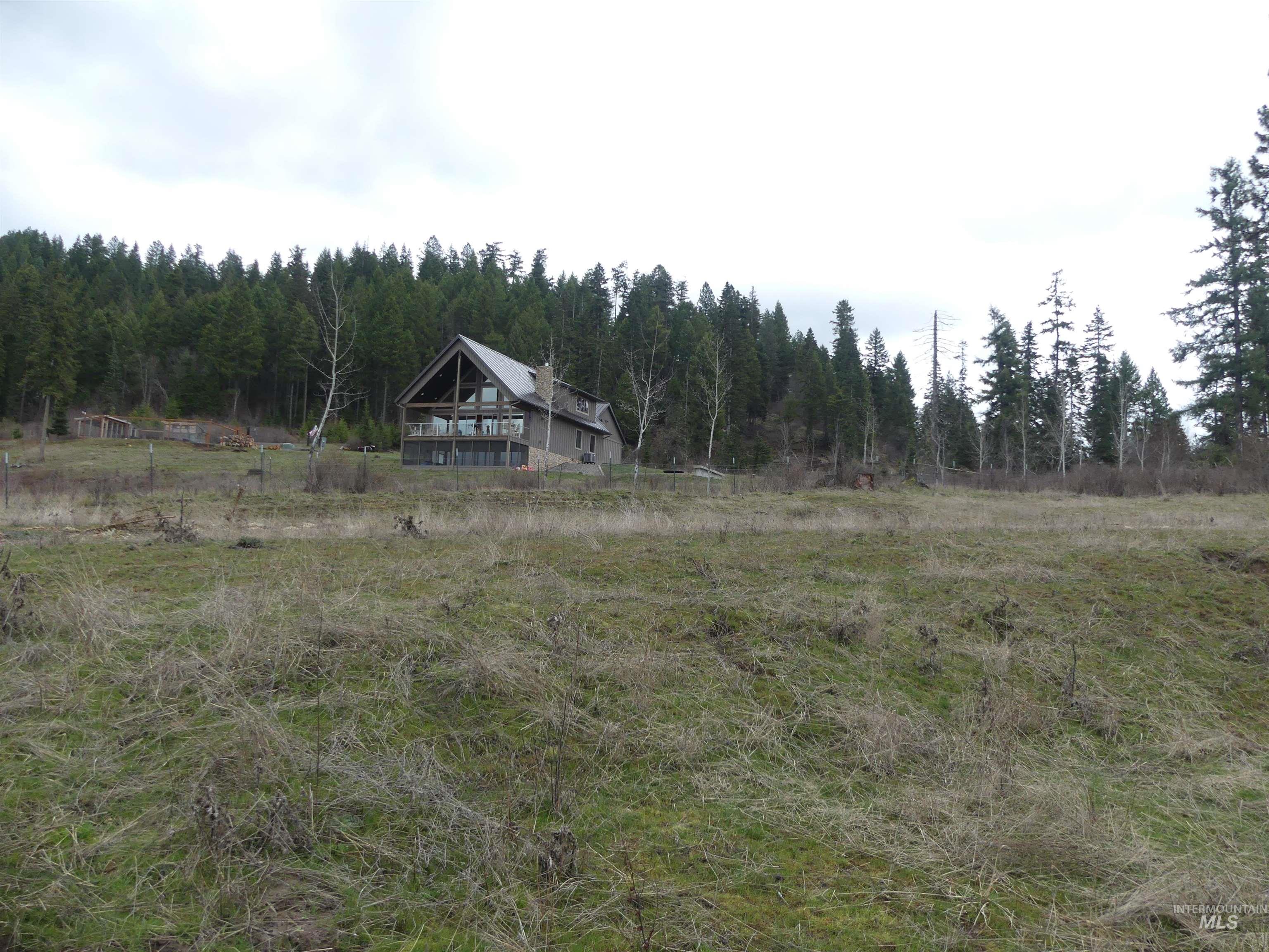86 Moon River Lane Property Photo 48