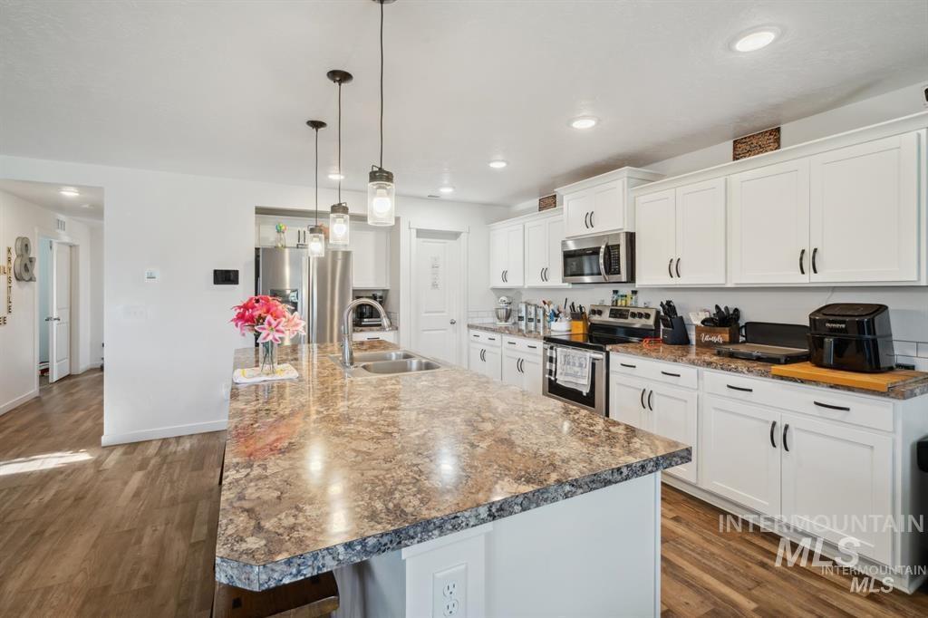 12656 Brun St. Property Photo 9
