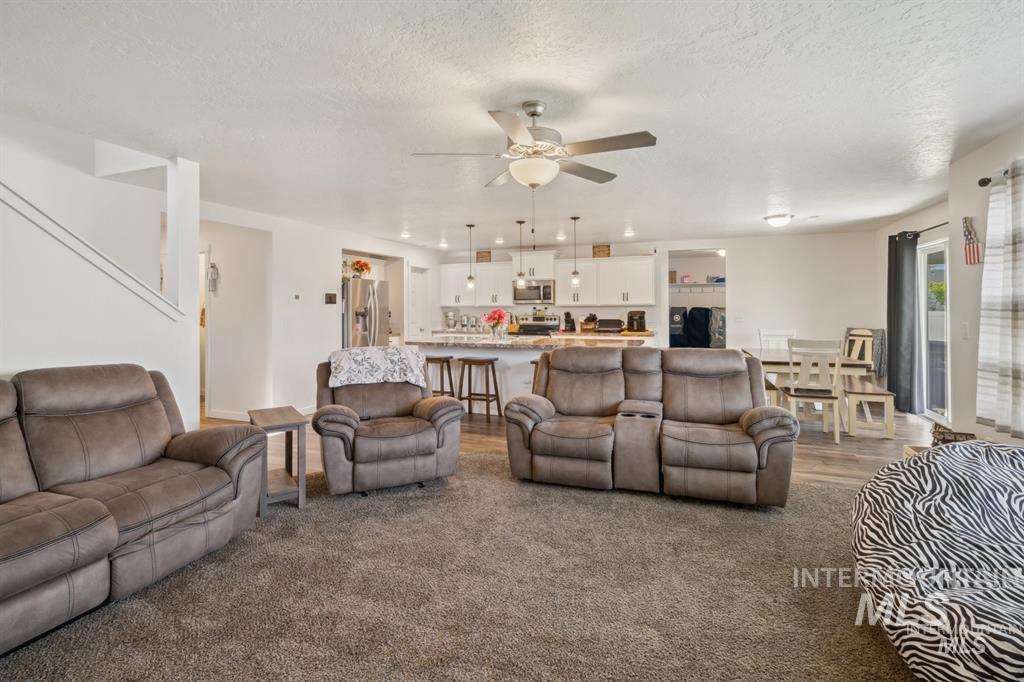 12656 Brun St. Property Photo 10