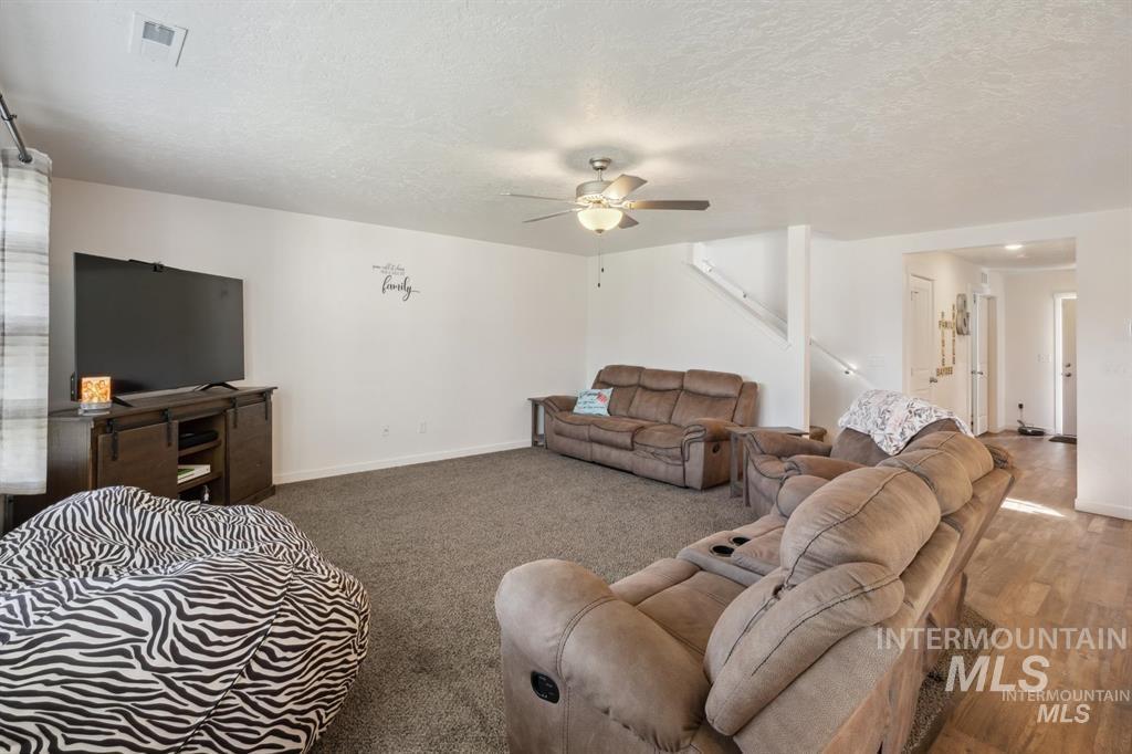 12656 Brun St. Property Photo 11