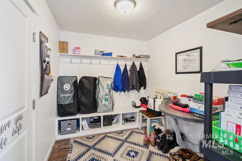 12656 Brun St. Property Photo 29