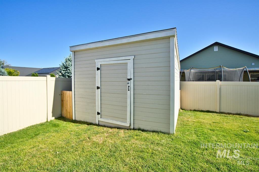 12656 Brun St. Property Photo 35
