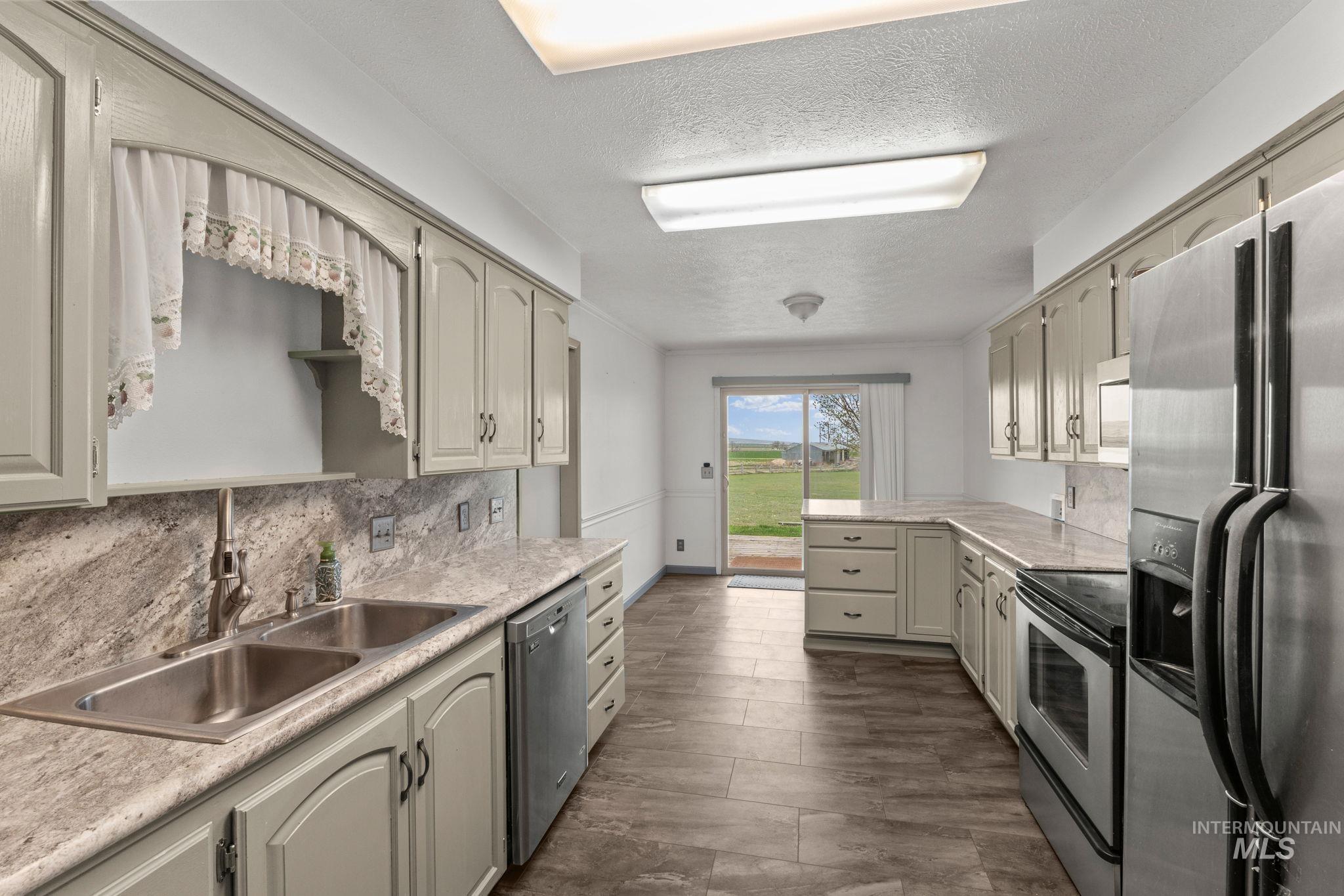 3154 N 4750 E Property Photo 9