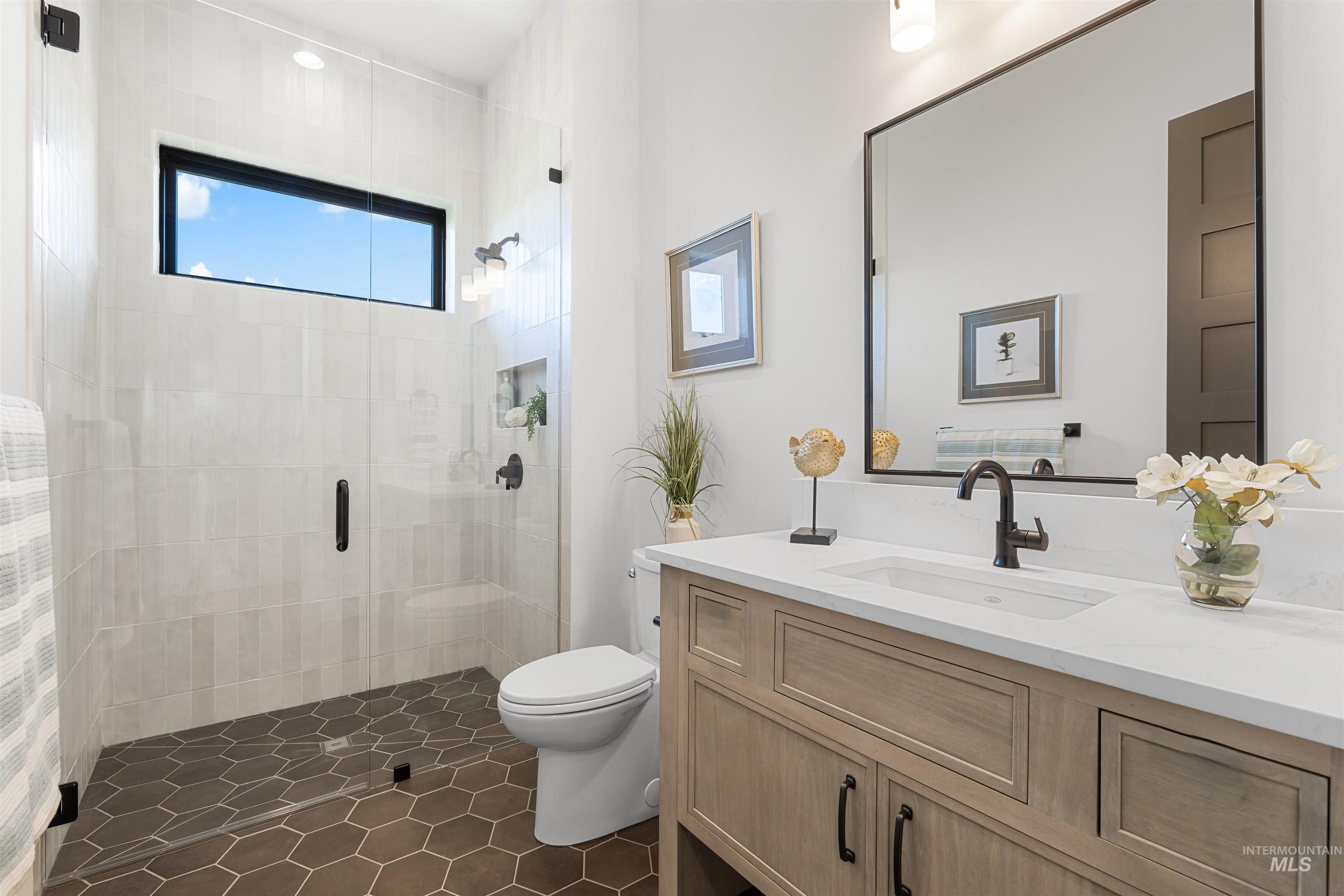 25425 Bur Oak Pl Property Photo 28