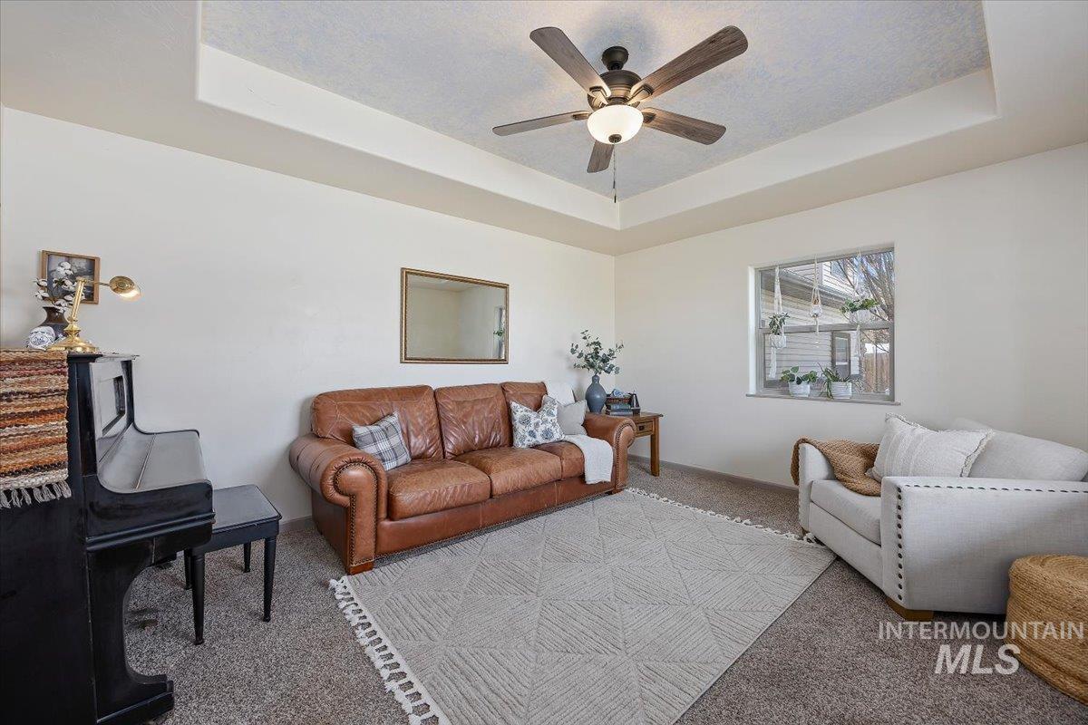 125 E 50 N Property Photo 16