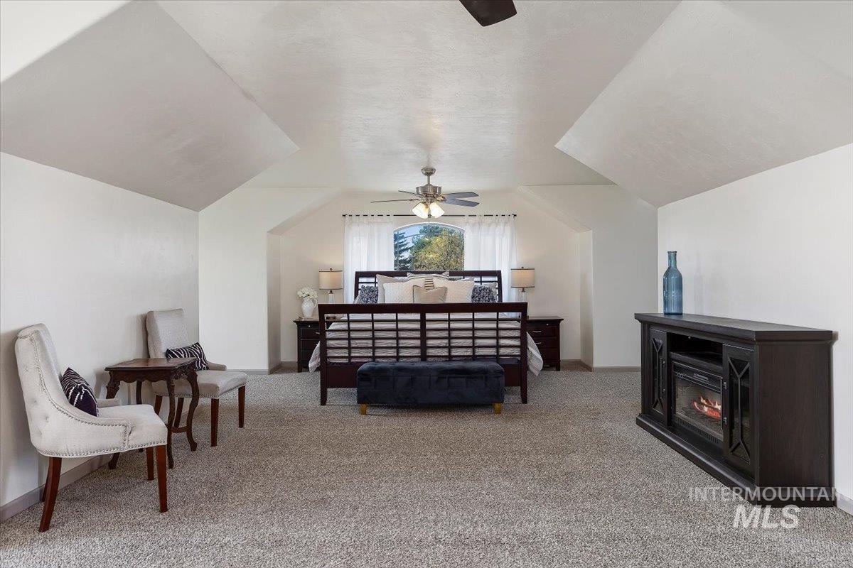 125 E 50 N Property Photo 31
