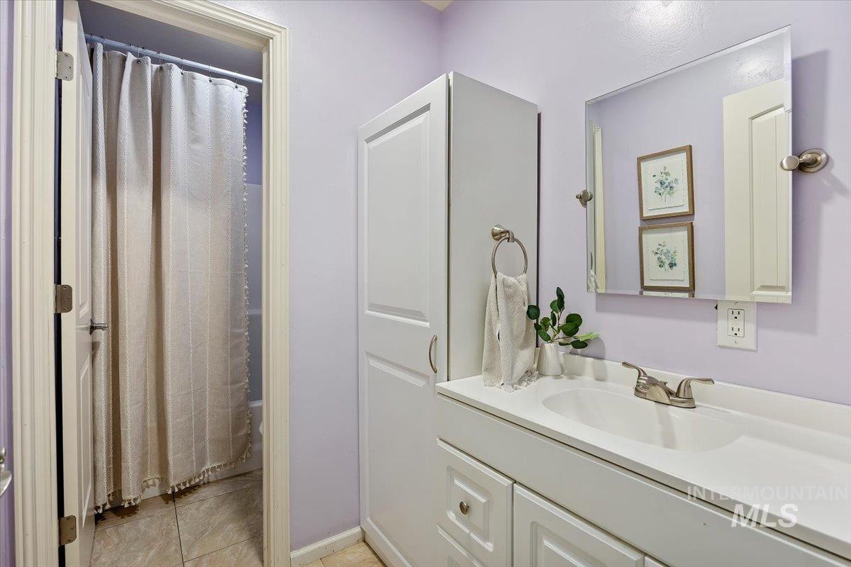 125 E 50 N Property Photo 37