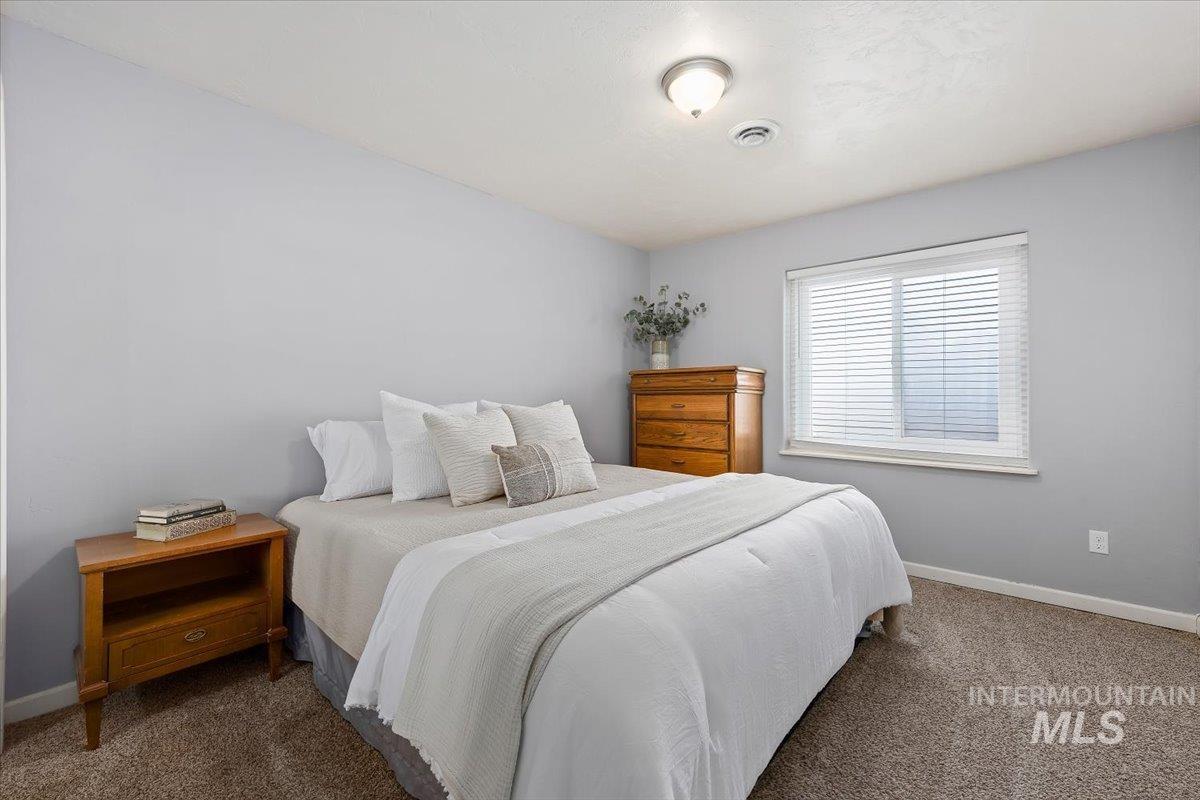 125 E 50 N Property Photo 42
