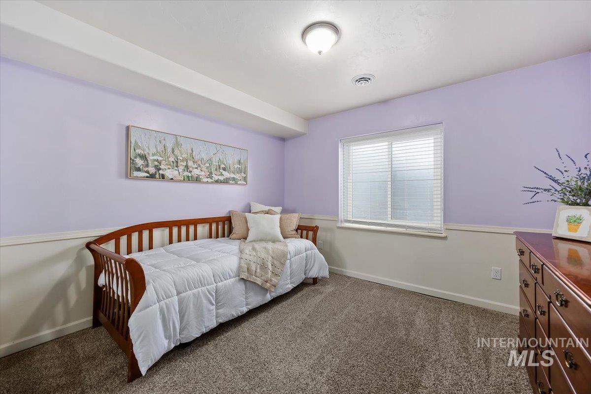 125 E 50 N Property Photo 43