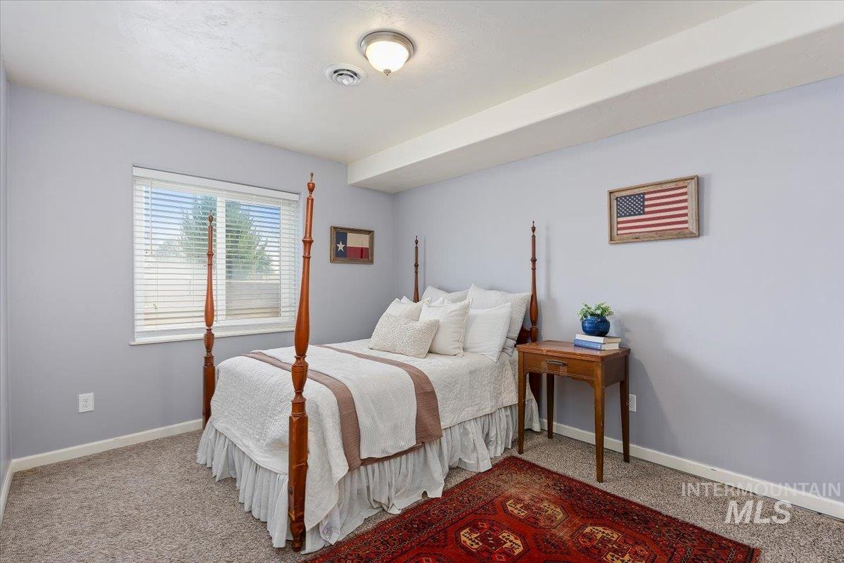125 E 50 N Property Photo 45