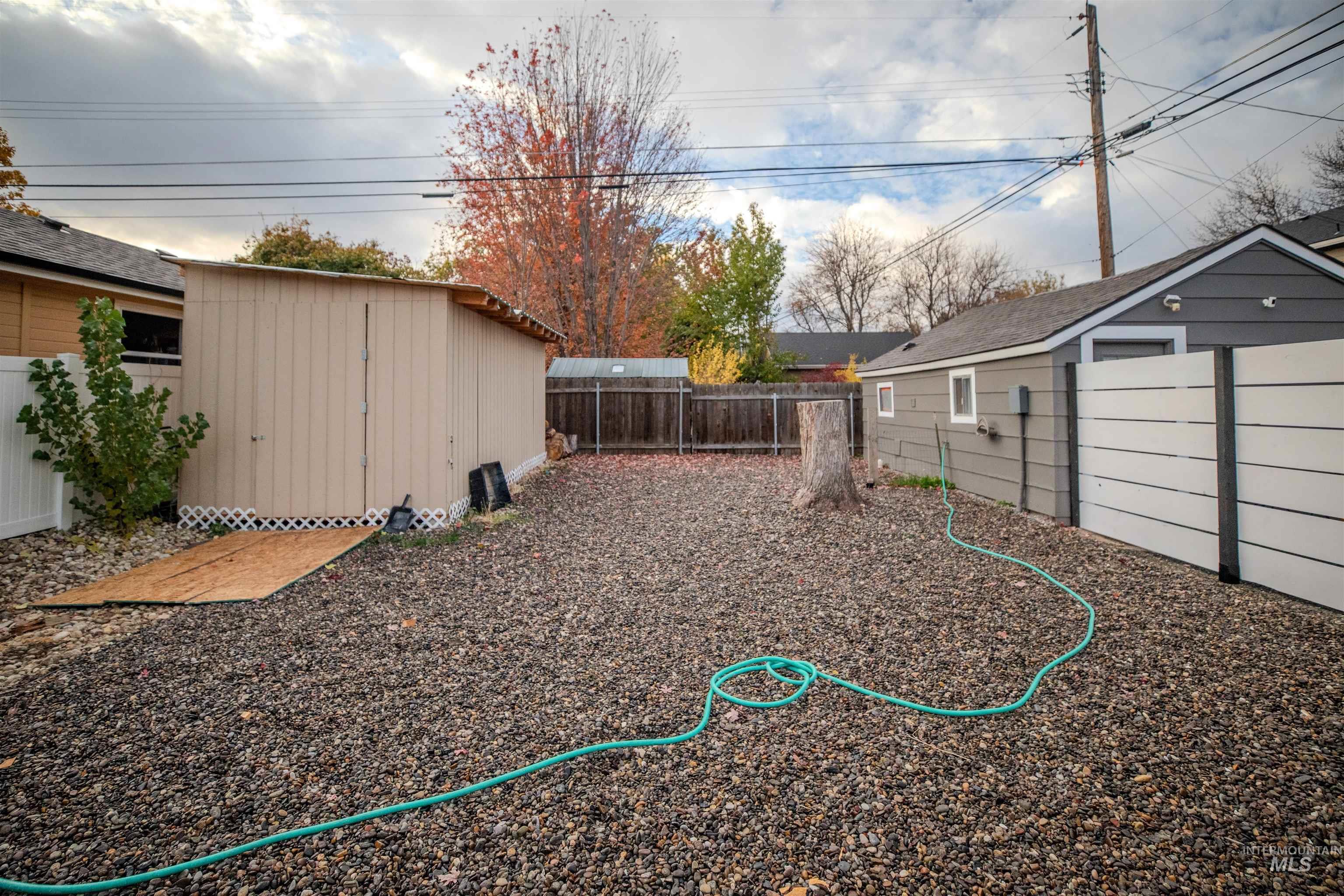 3311 Hamilton Property Photo 19