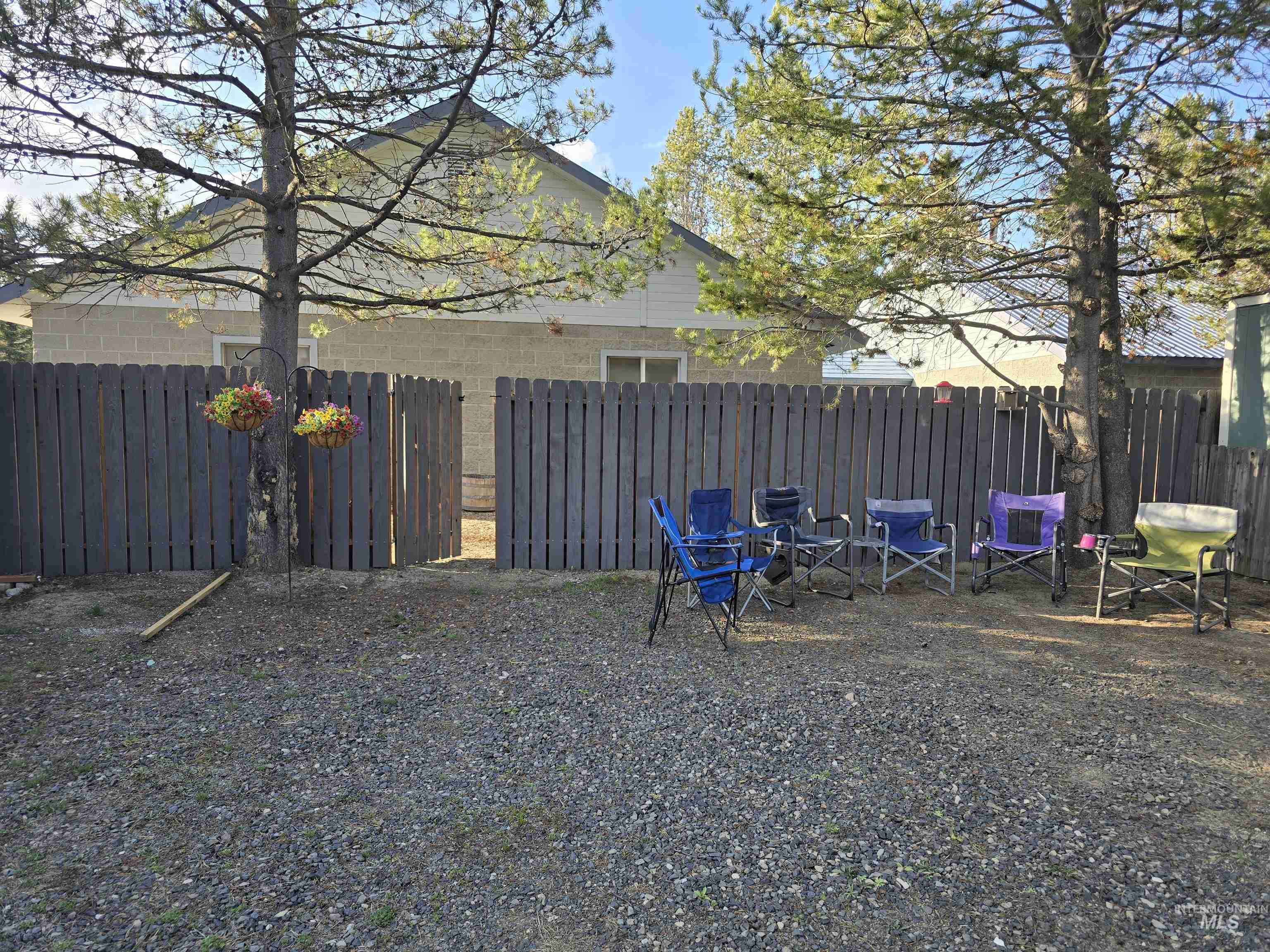 514 Sawyer St. D10 Property Photo 7