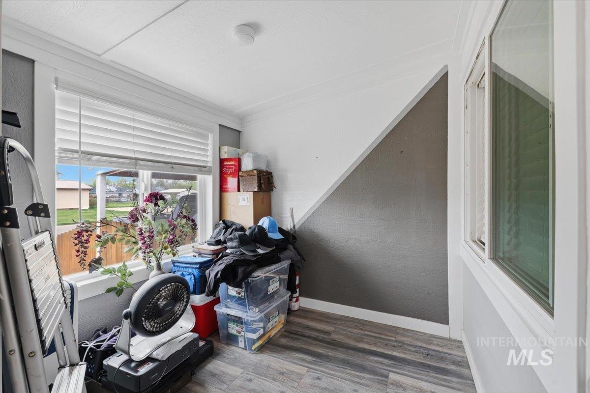 1003 E Iowa Ave Property Photo 15