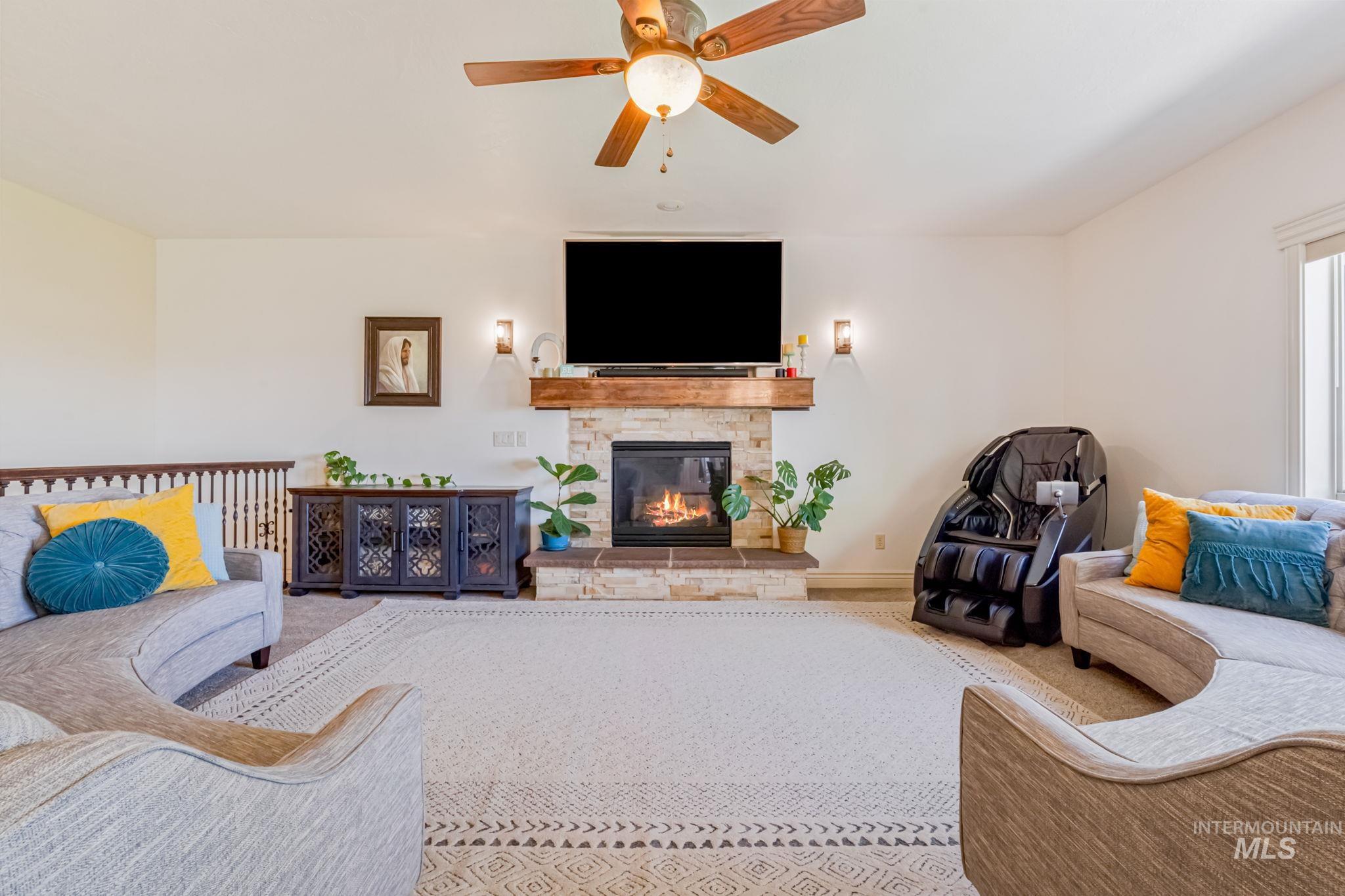 5908 N Highhill Place Property Photo 10