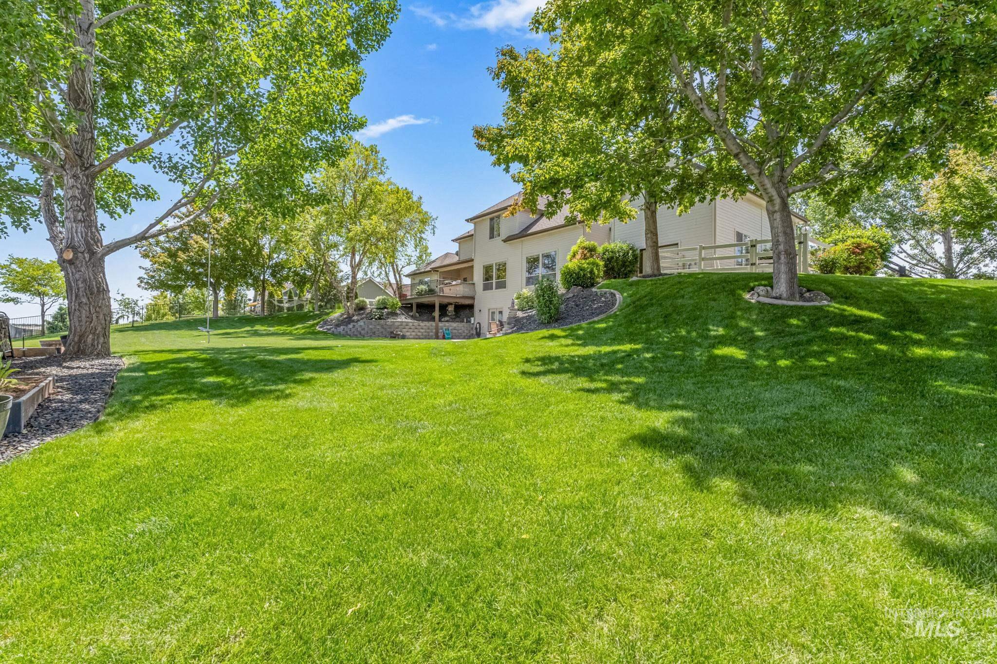 5908 N Highhill Place Property Photo 41