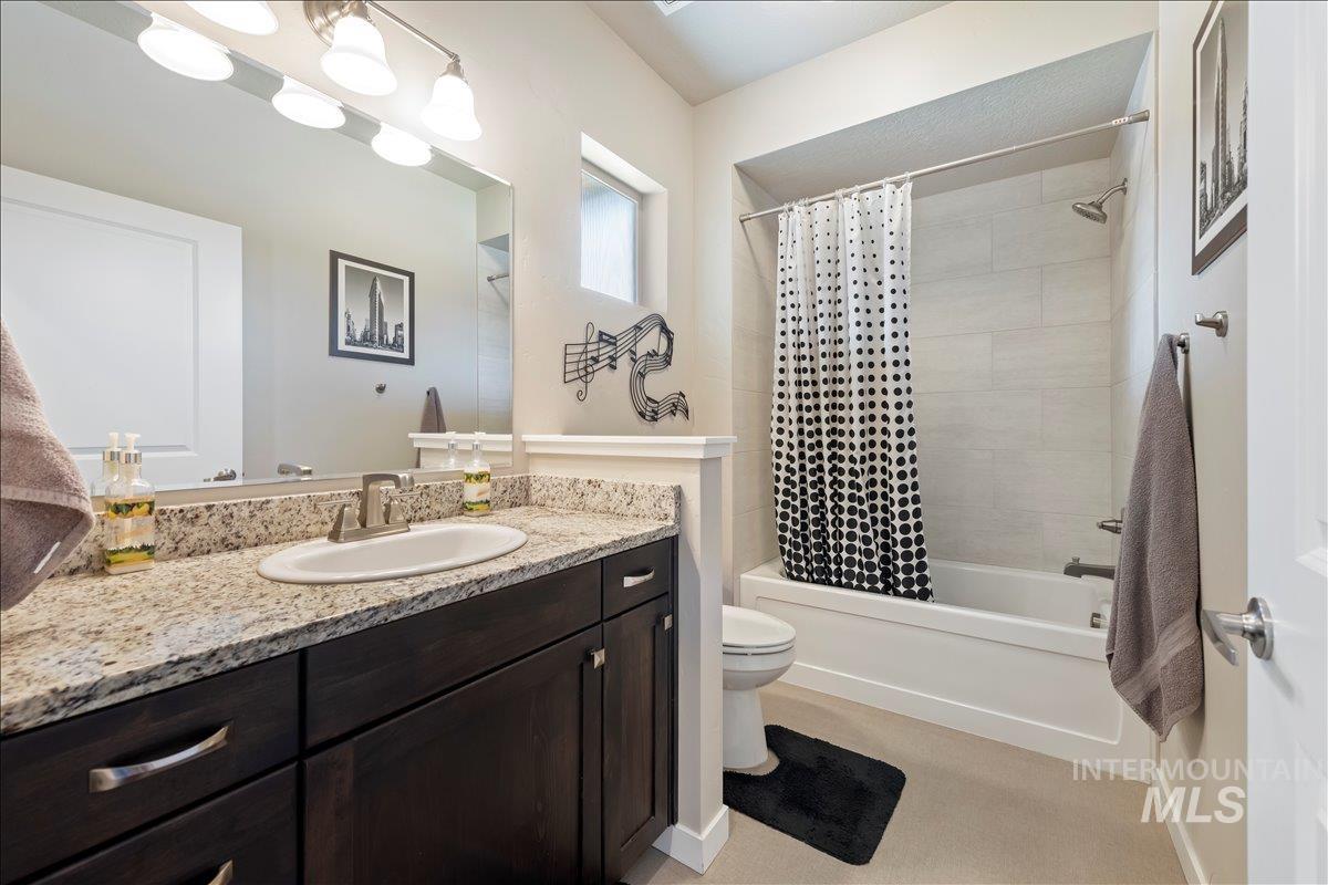 4132 E Silverking Ln Property Photo 22