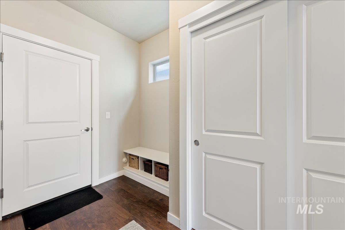 4132 E Silverking Ln Property Photo 23