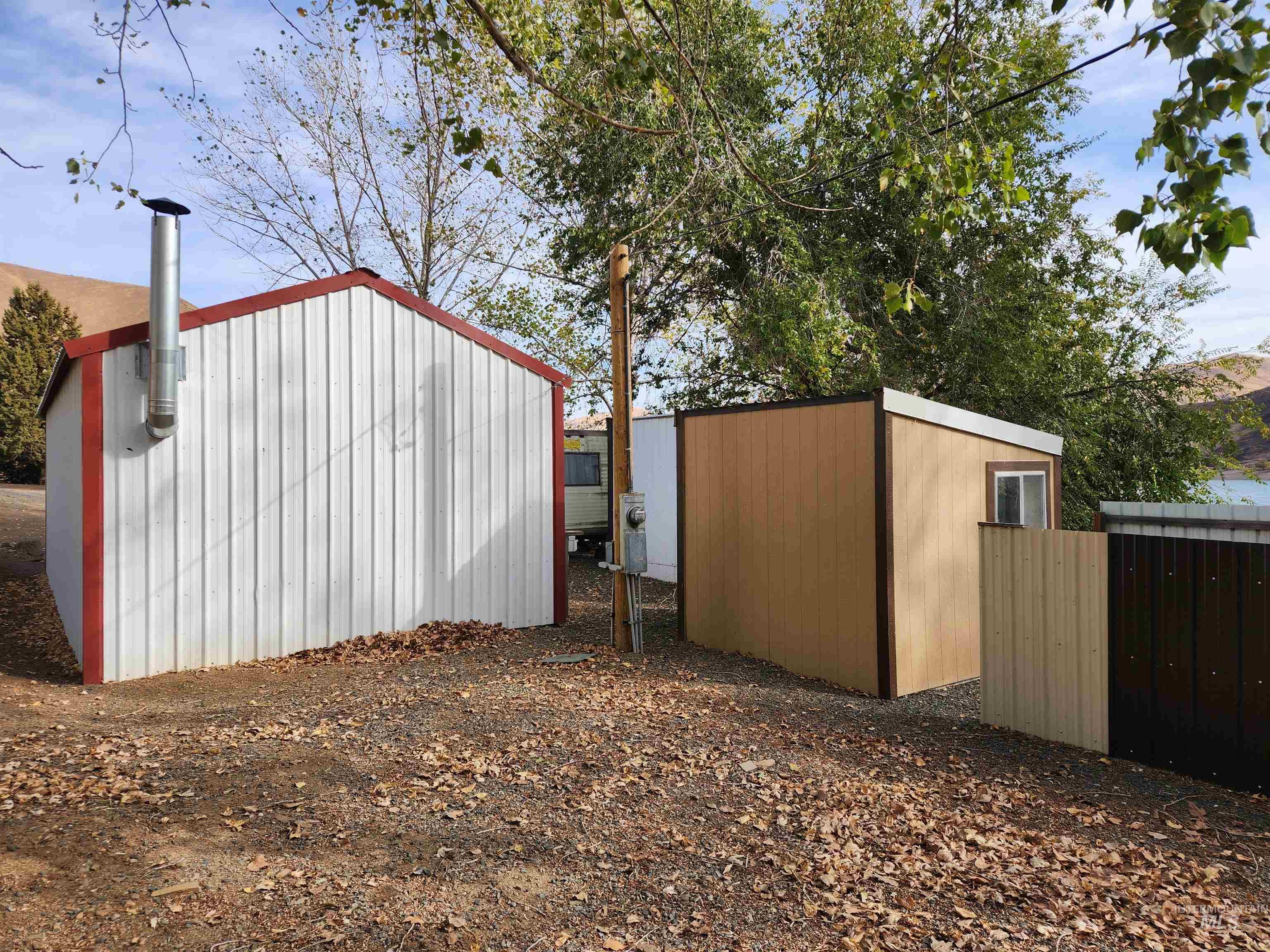 34559 Snake River Road Property Photo 19