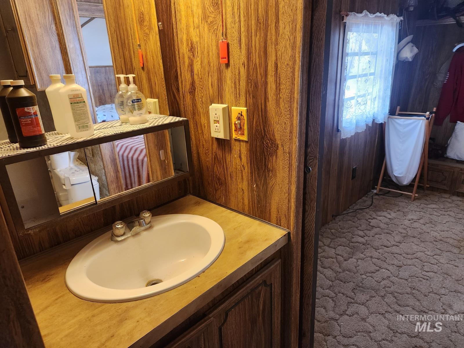 34559 Snake River Road Property Photo 40