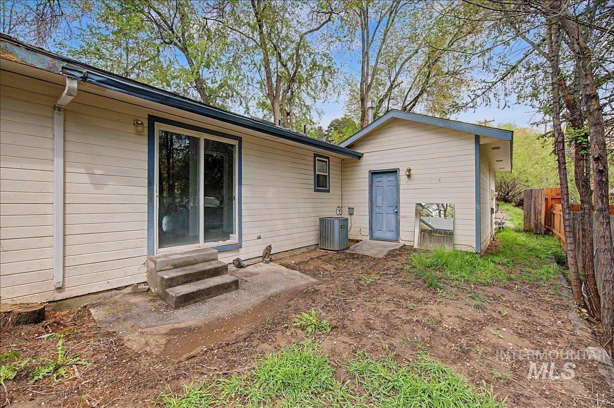 2501 W Hill Rd Property Photo 30