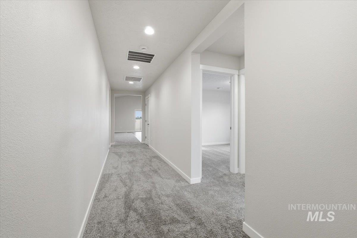 11386 W Tutor St Property Photo 3