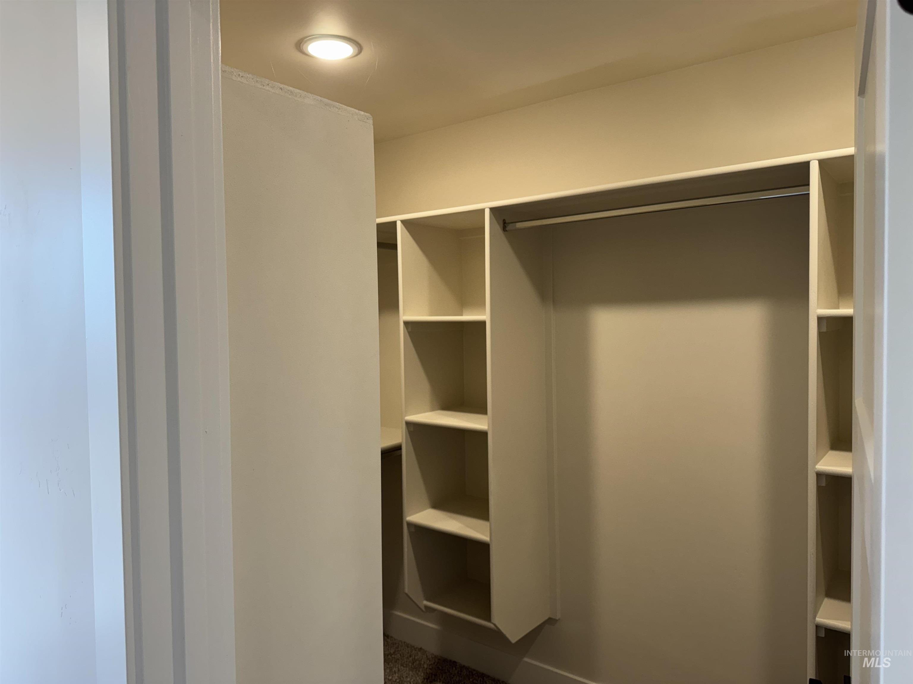 1509 Tverdy Lane Property Photo 20