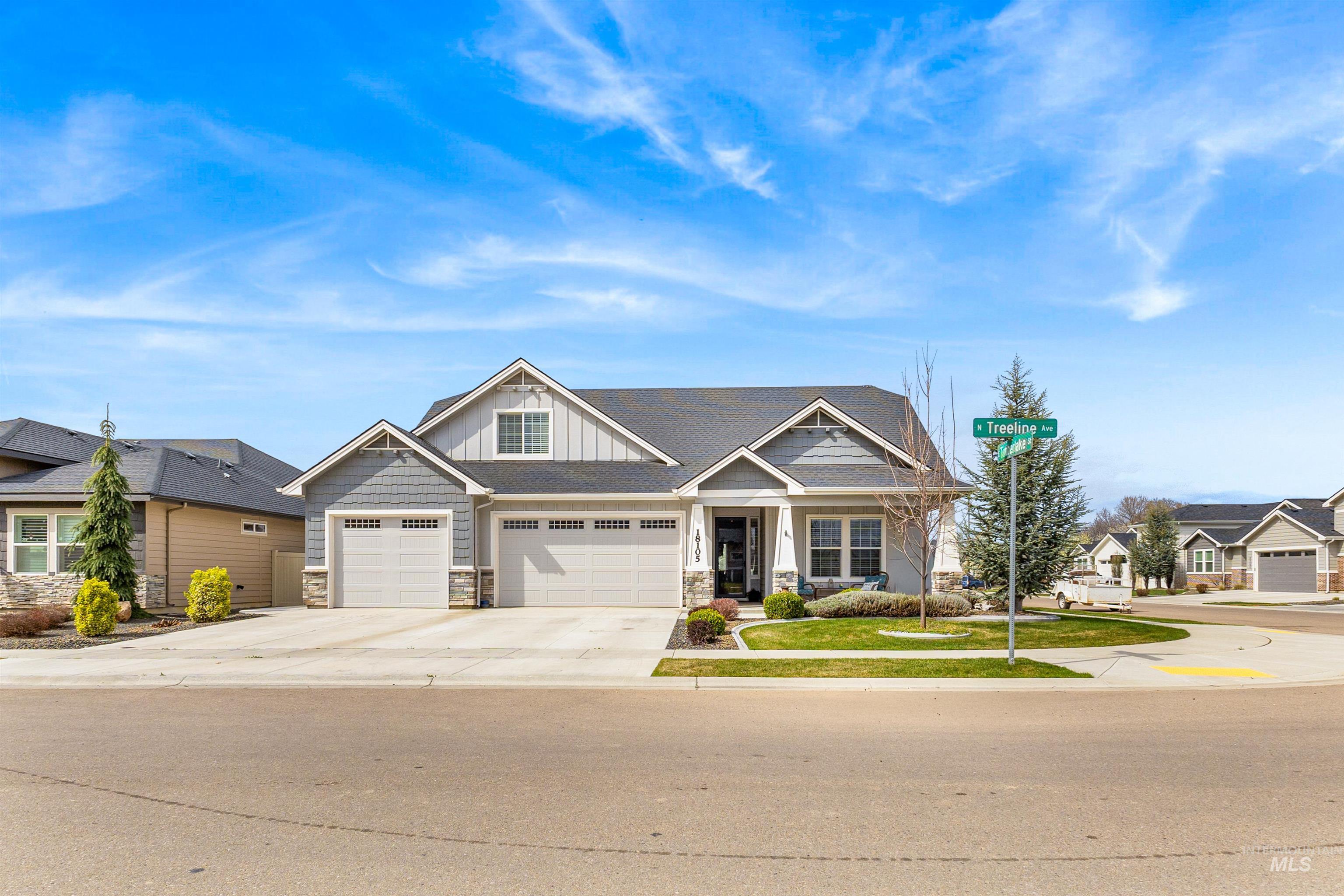18105 N Treeline Property Photo 1