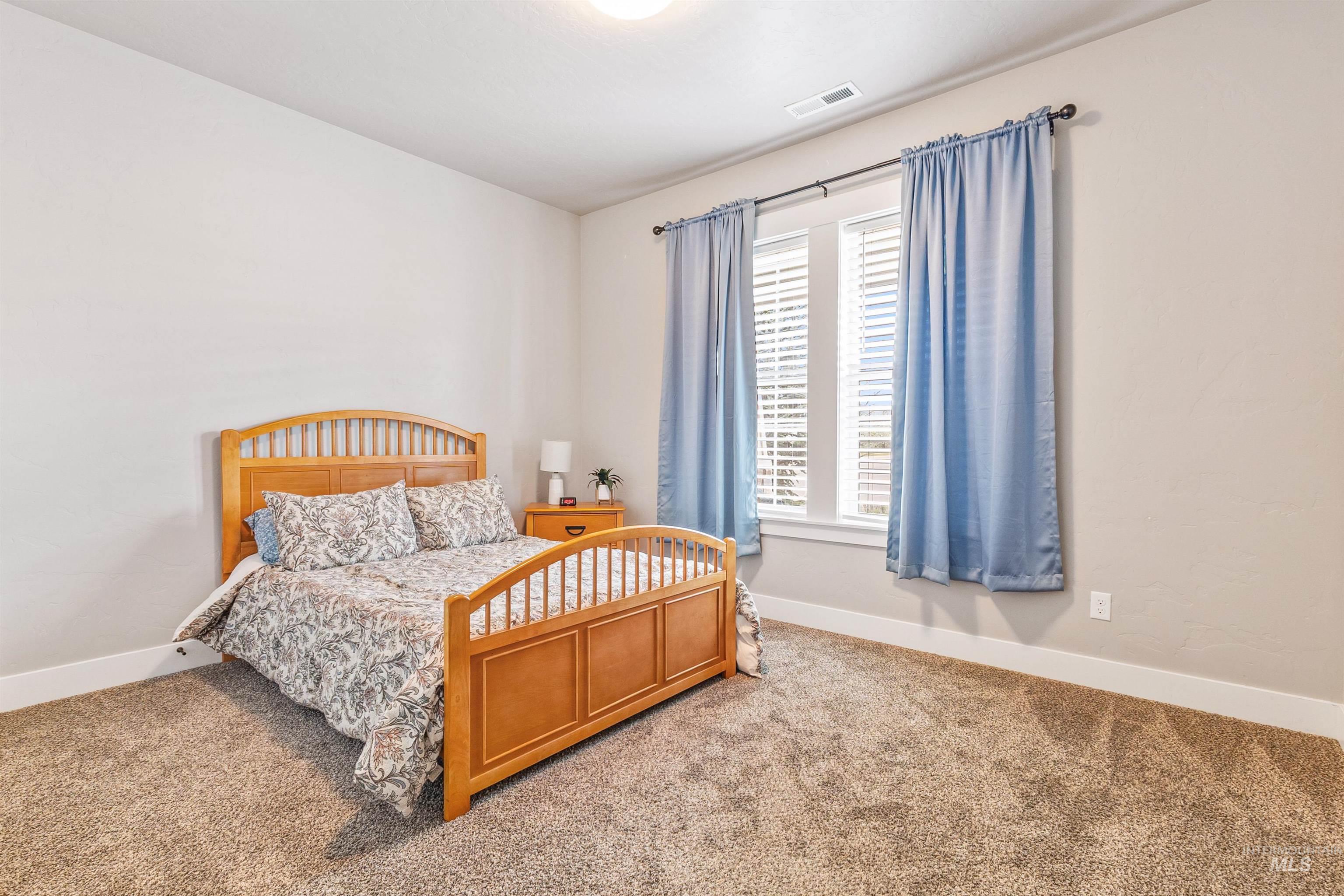 18105 N Treeline Property Photo 6