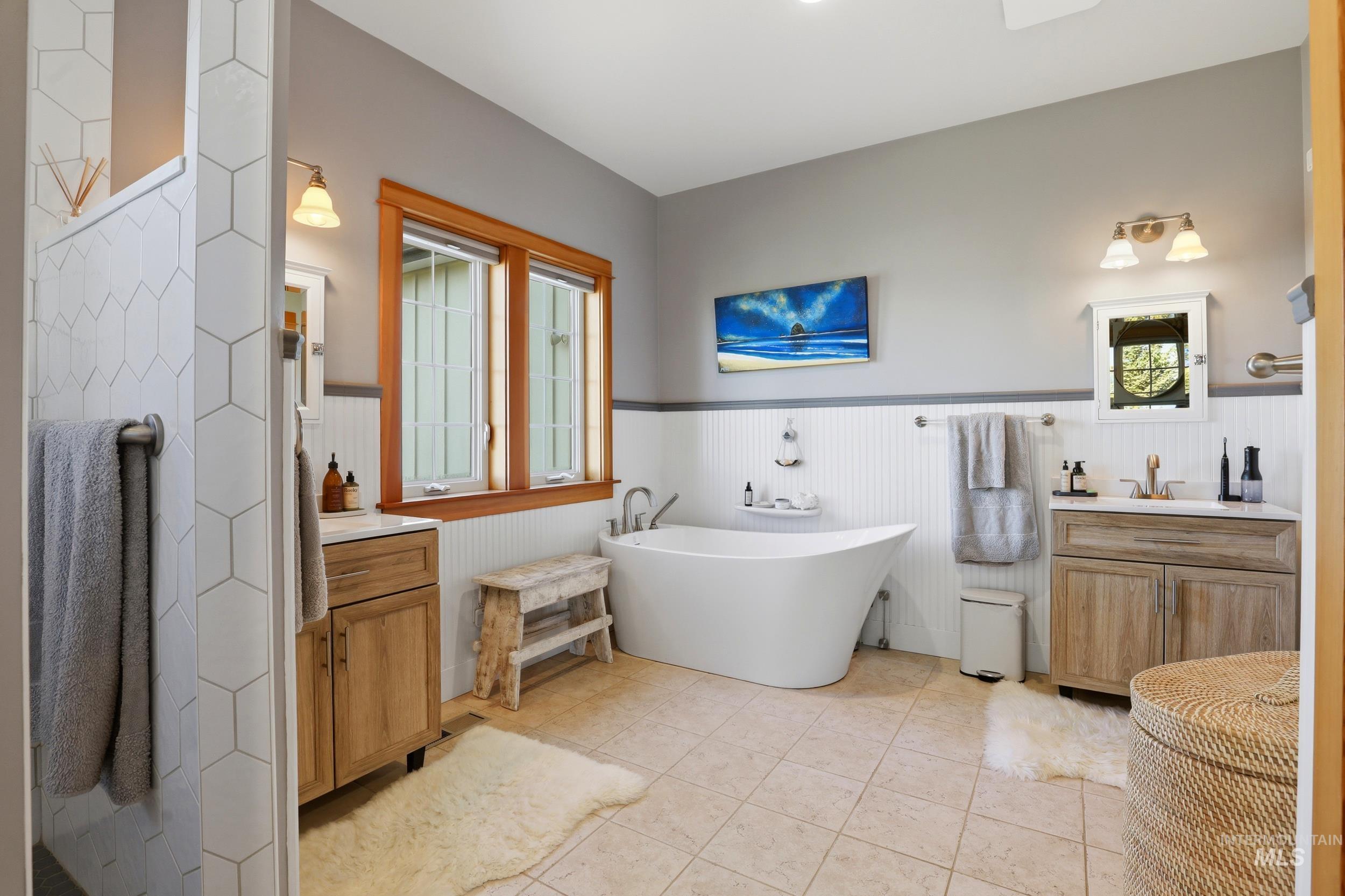 1014 Hilby Rd Property Photo 22