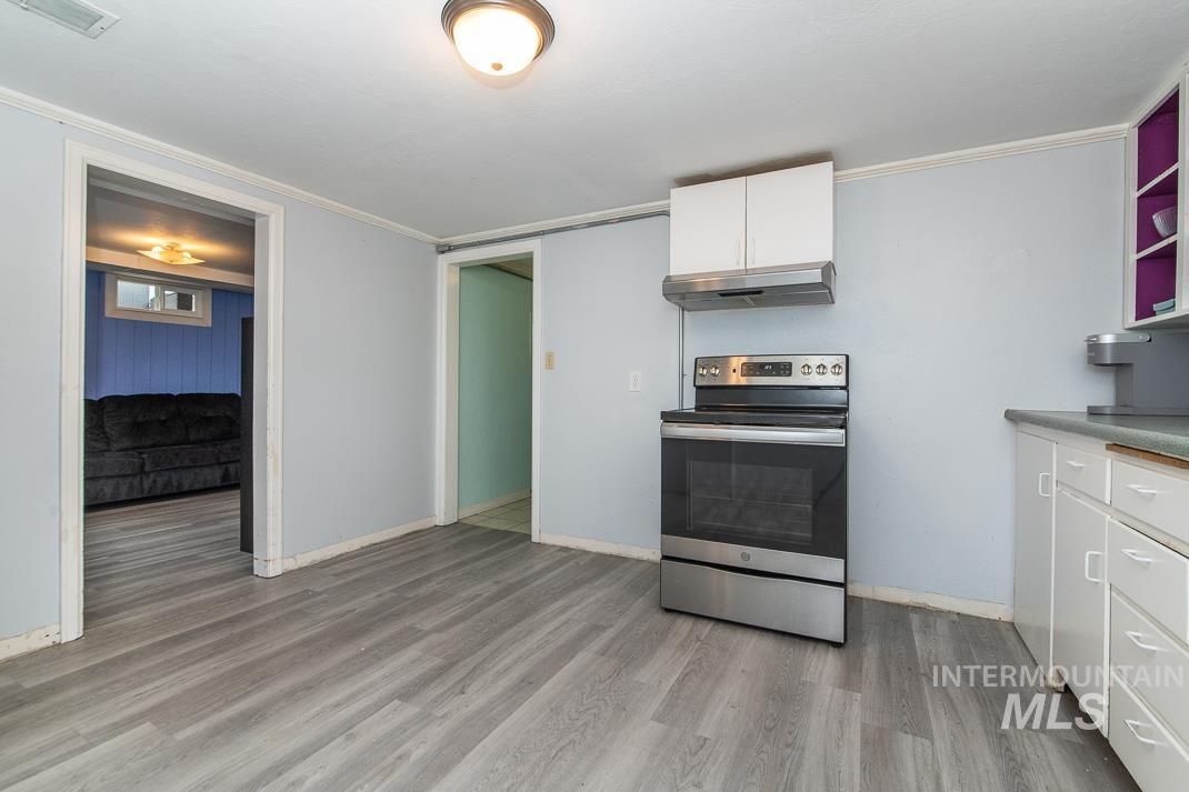 119 S Holly Street Property Photo 34