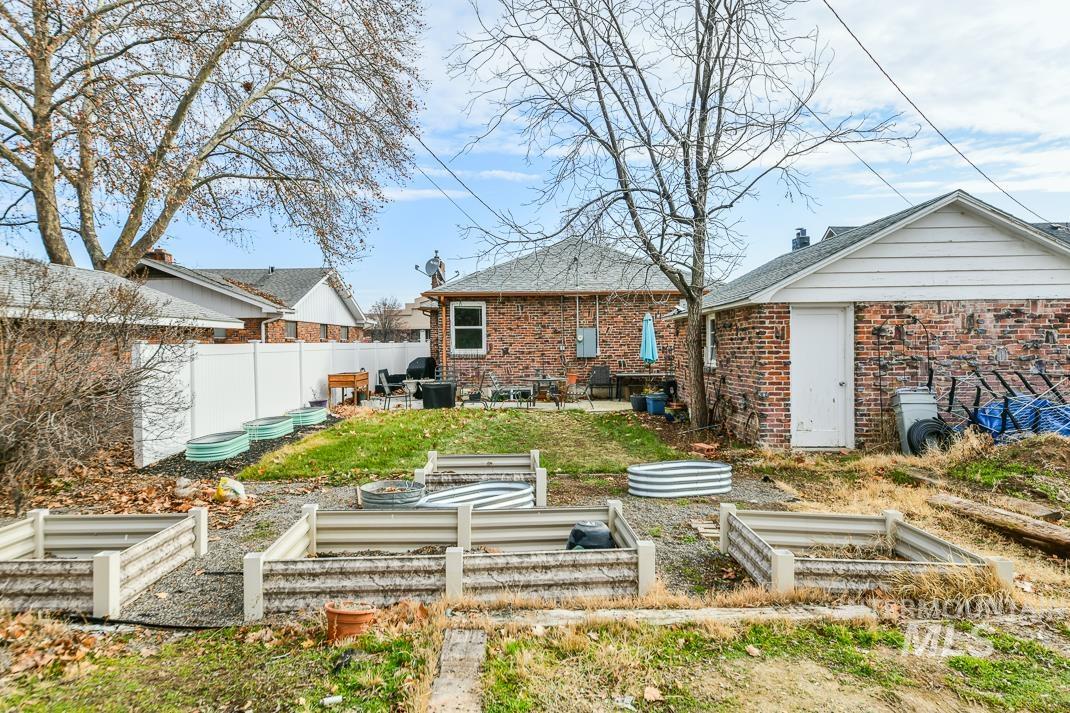 119 S Holly Street Property Photo 46