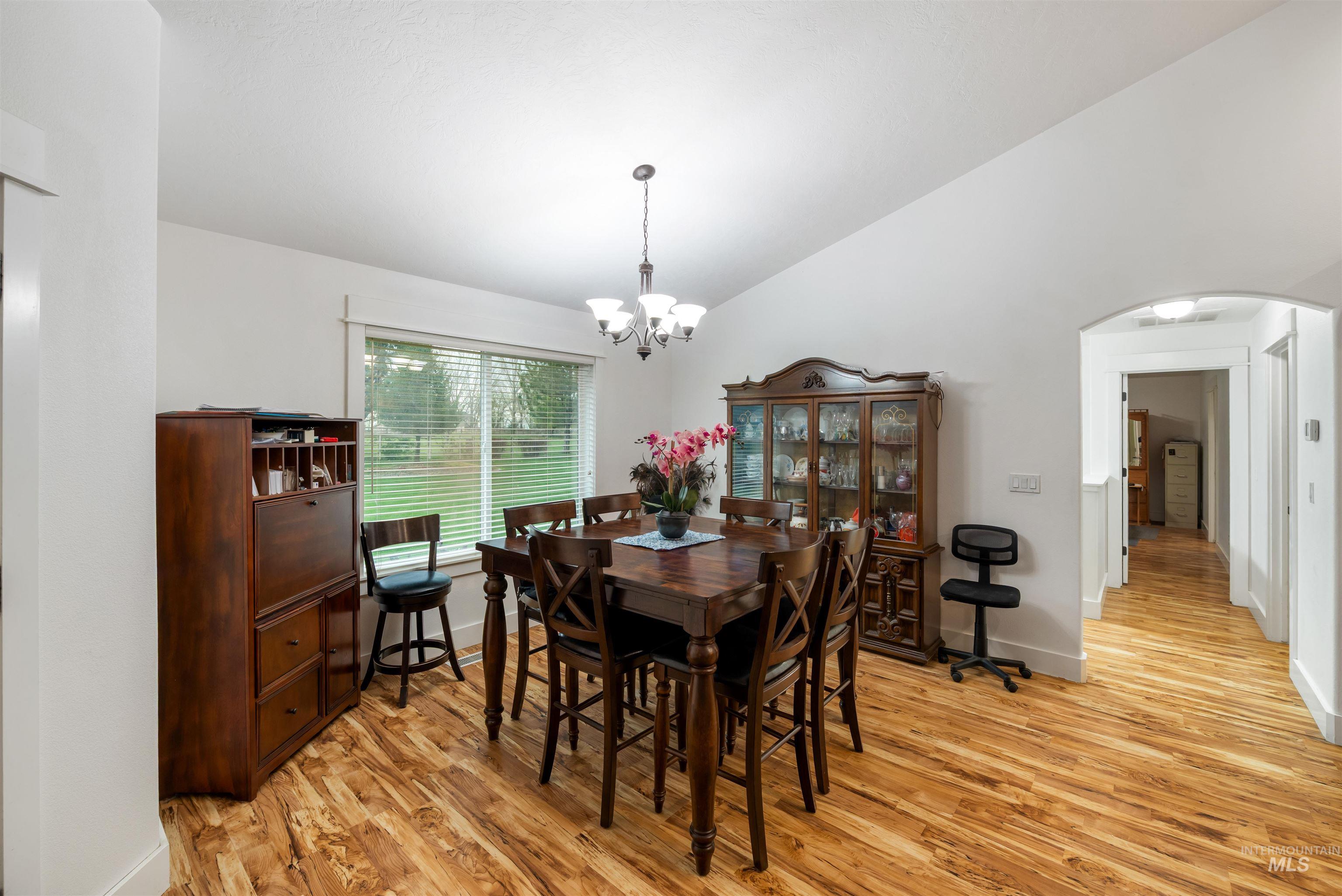 23824 Breyer Rd Property Photo 17