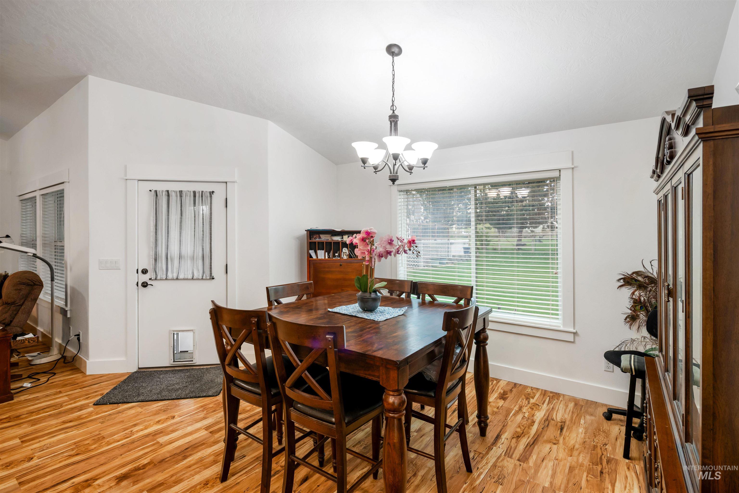 23824 Breyer Rd Property Photo 18
