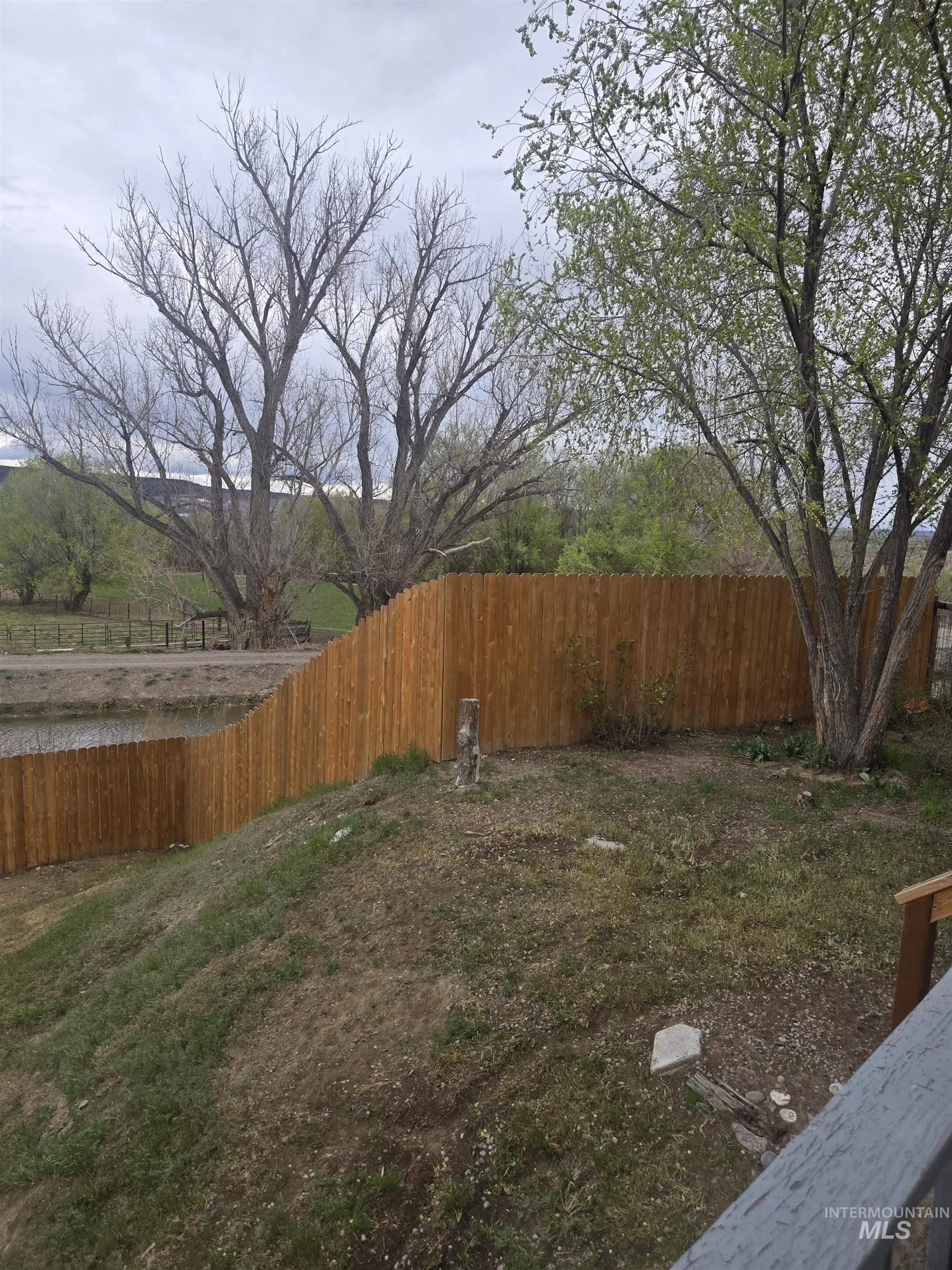 635 Hwy 78 Property Photo 10