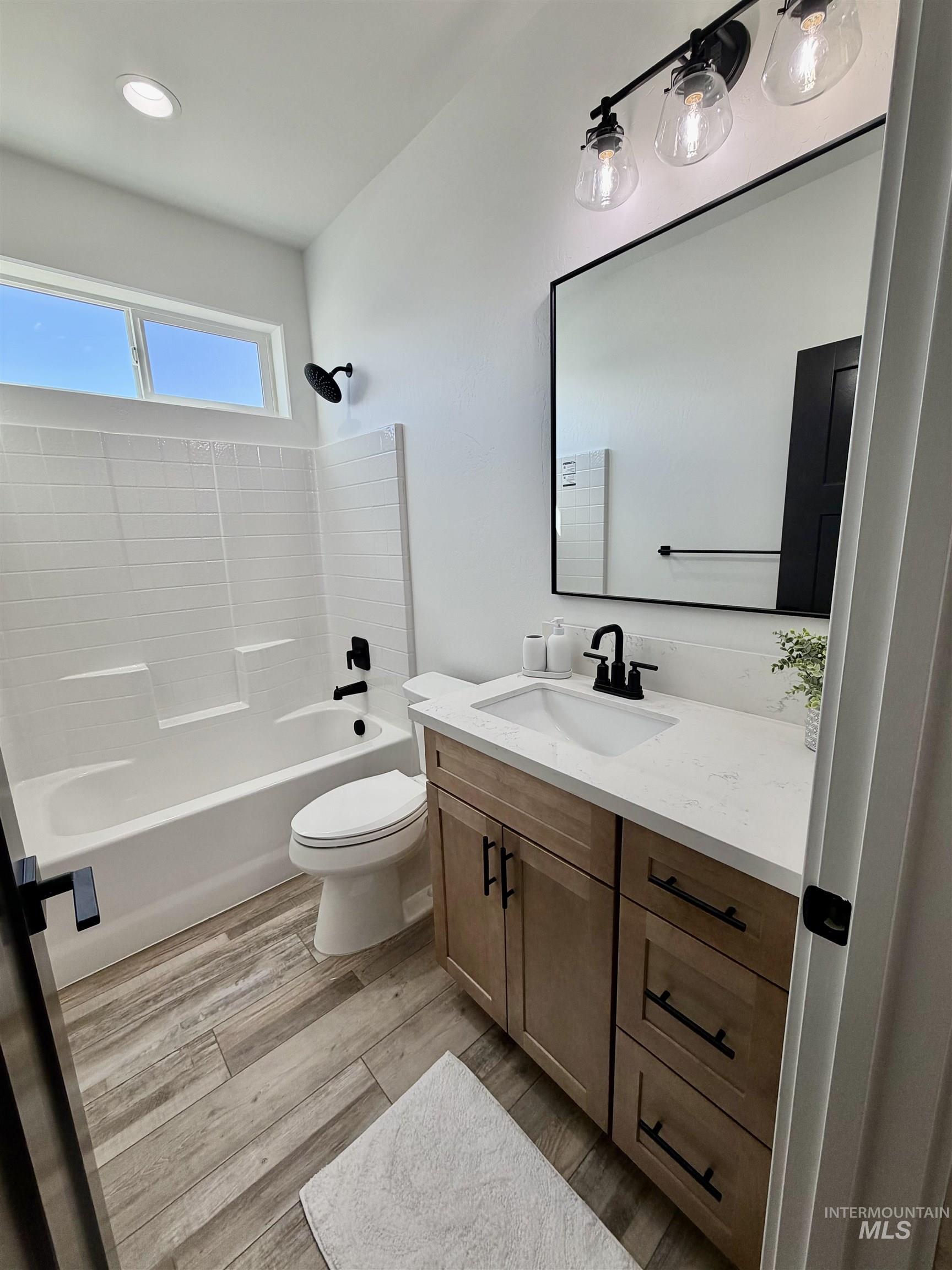1419 Topaz Property Photo 33