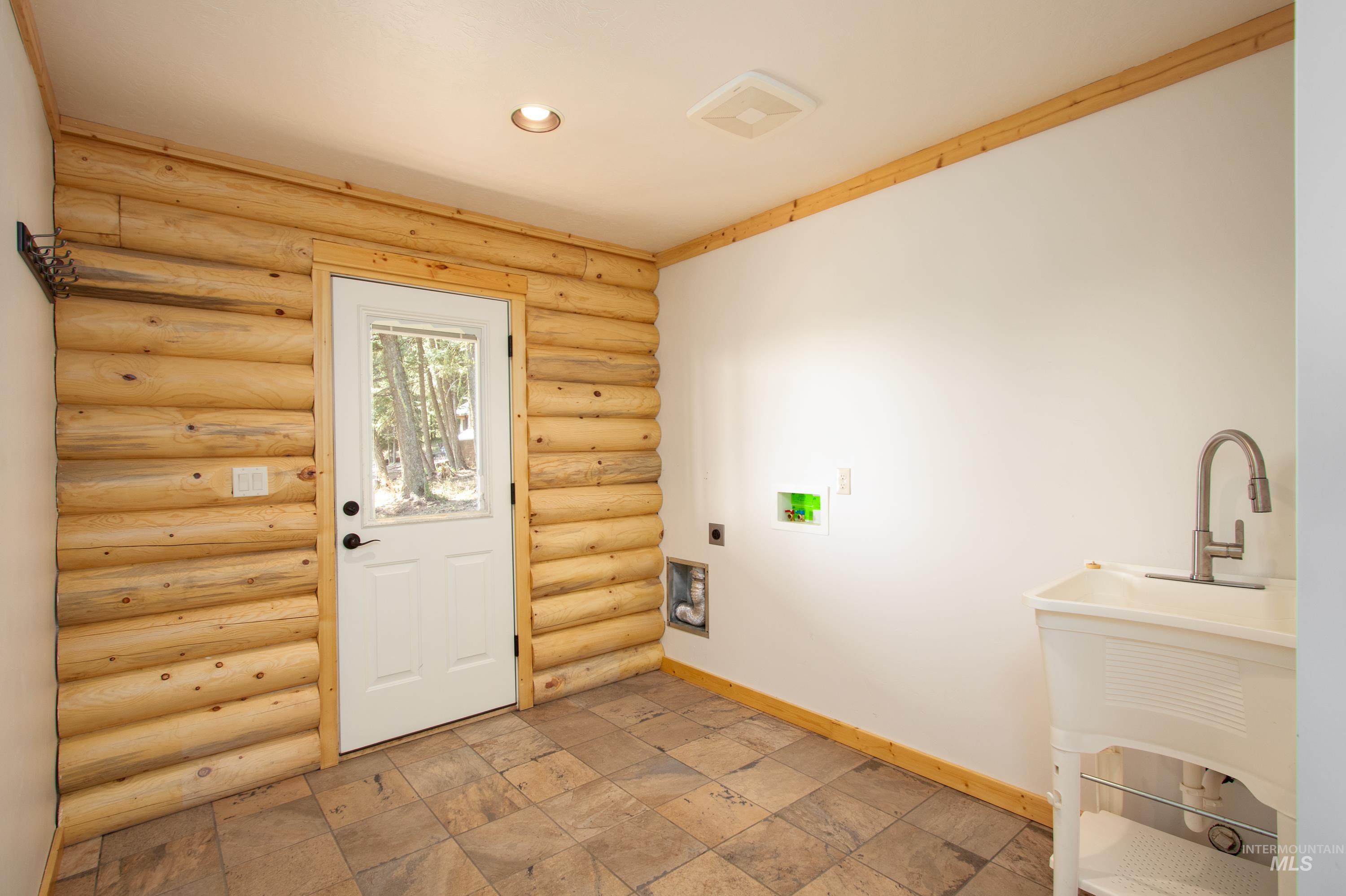 1539 West Mountain Rd Property Photo 18