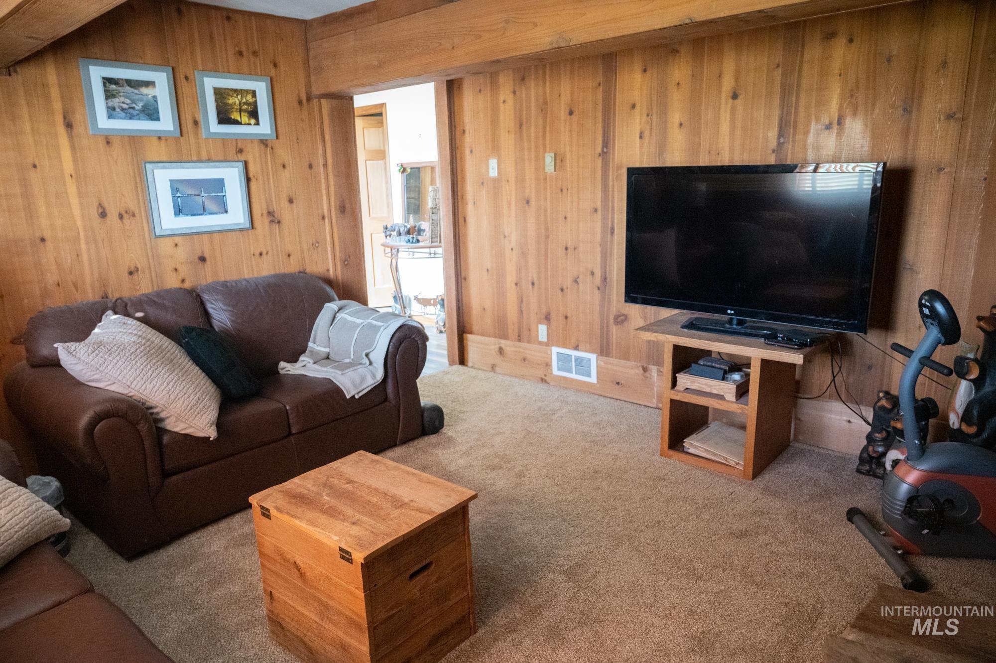 193 S 500 W Property Photo 33
