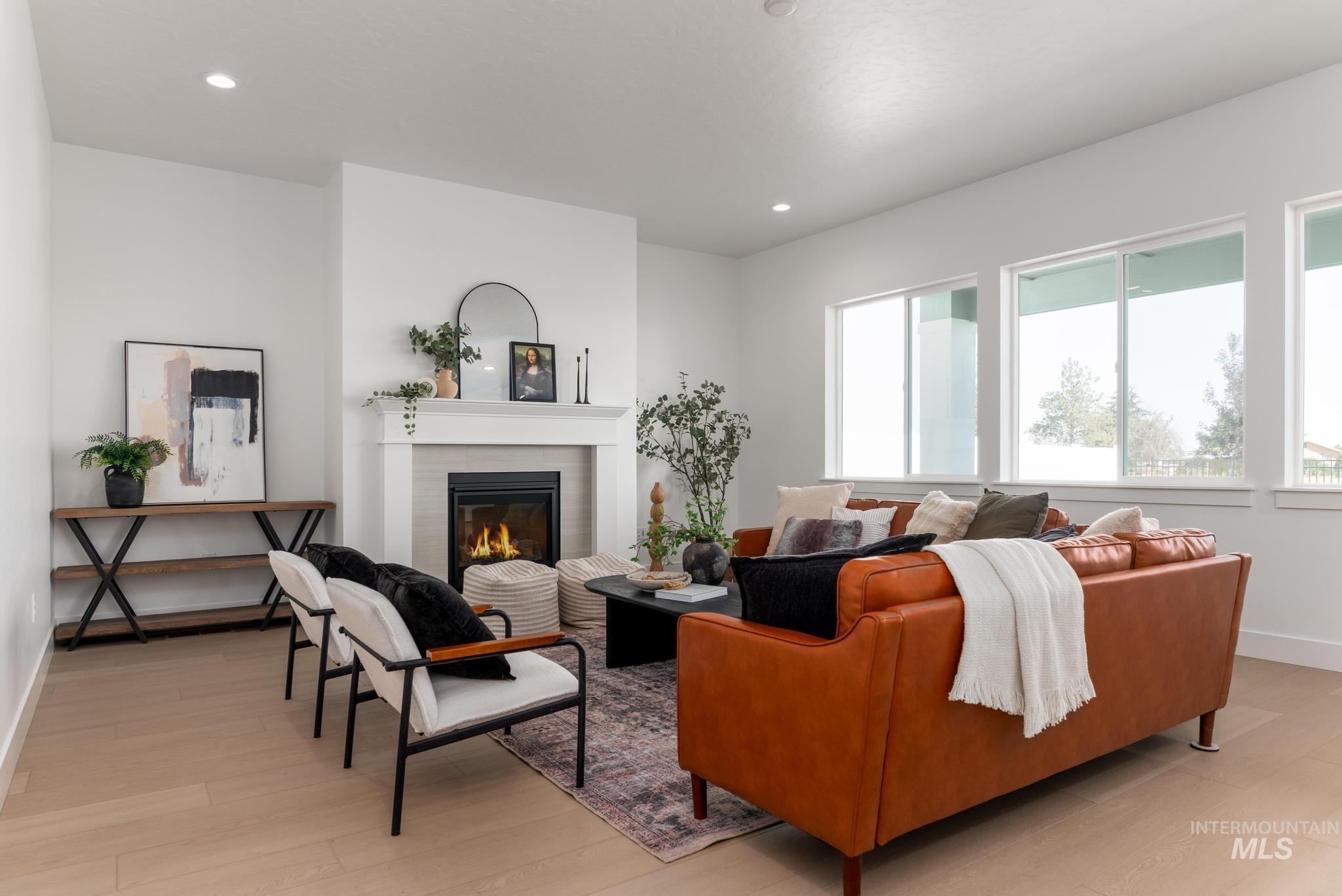 8558 S Silver Smog Way Property Photo 5