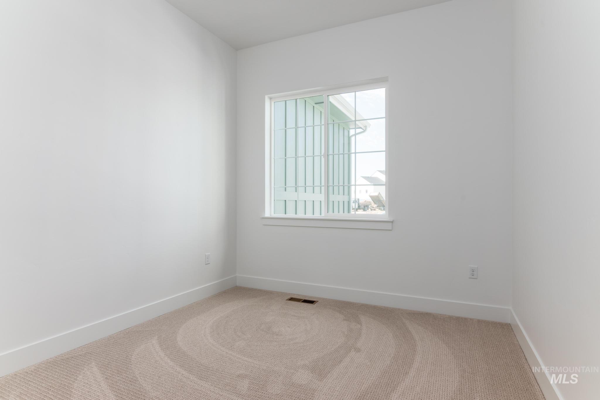 8558 S Silver Smog Way Property Photo 22