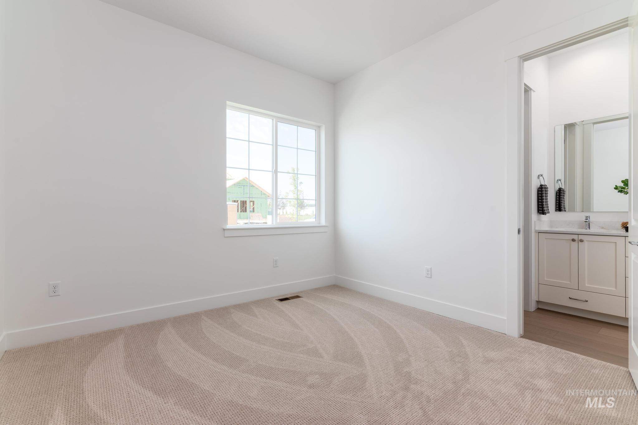 8558 S Silver Smog Way Property Photo 24