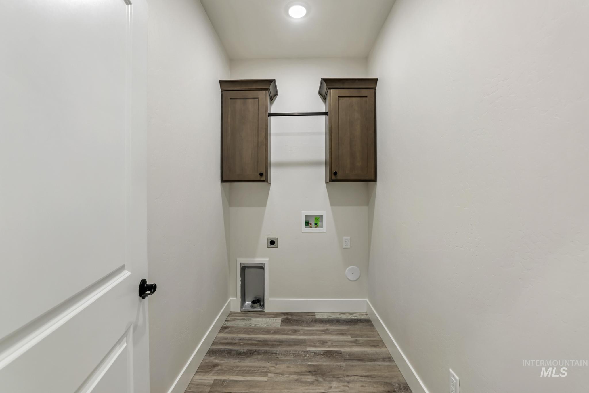 1441 Haizlee Way Property Photo 11