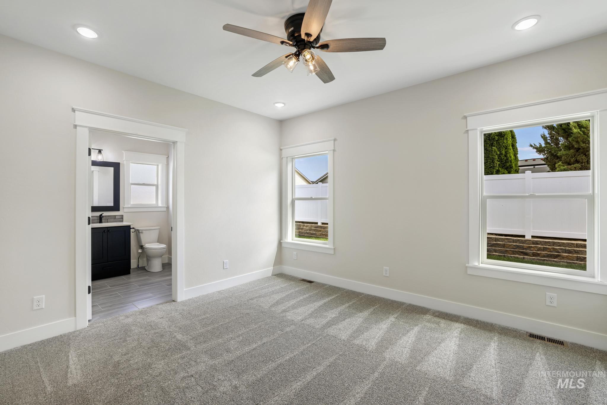 1441 Haizlee Way Property Photo 12