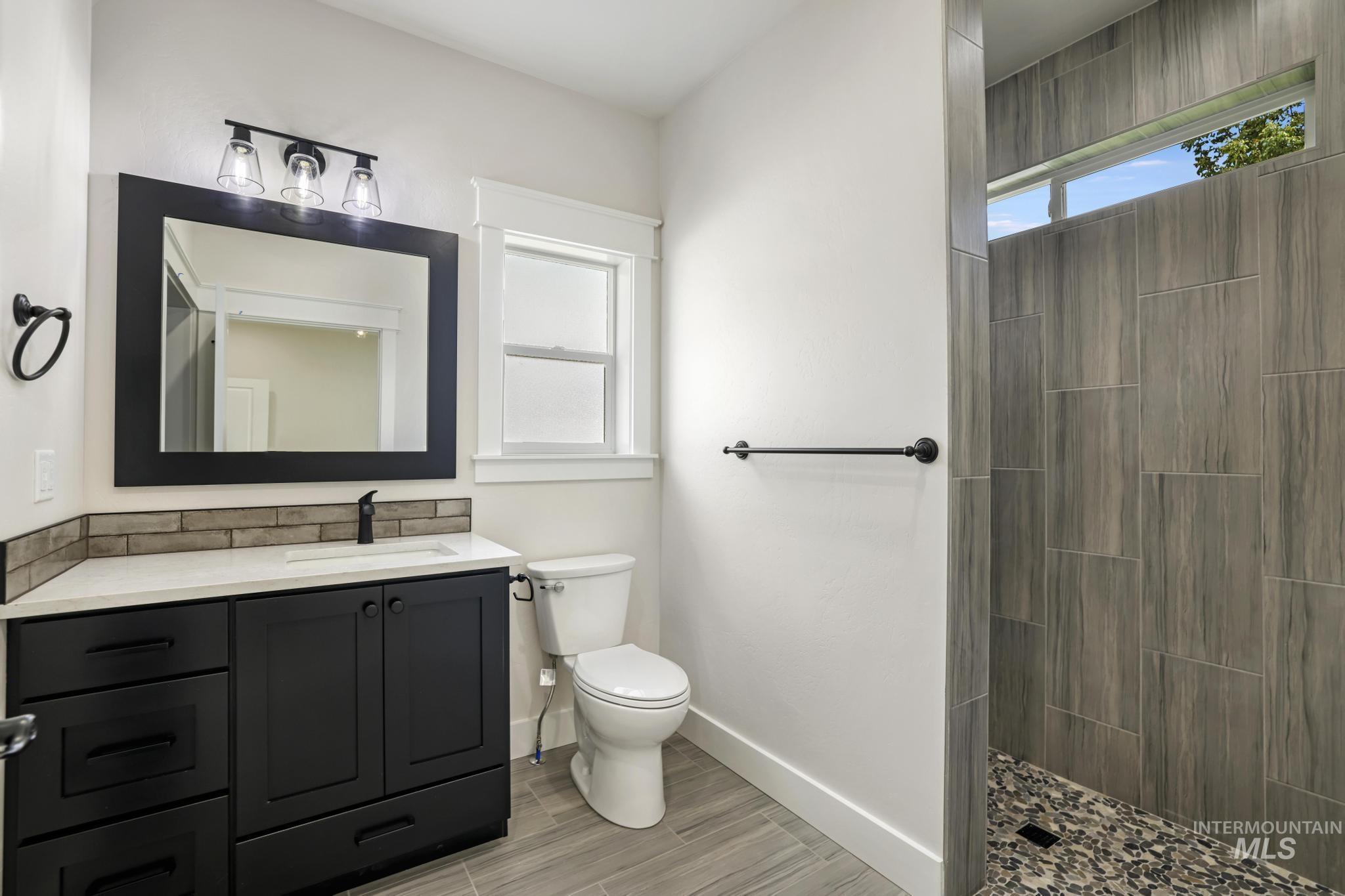 1441 Haizlee Way Property Photo 14
