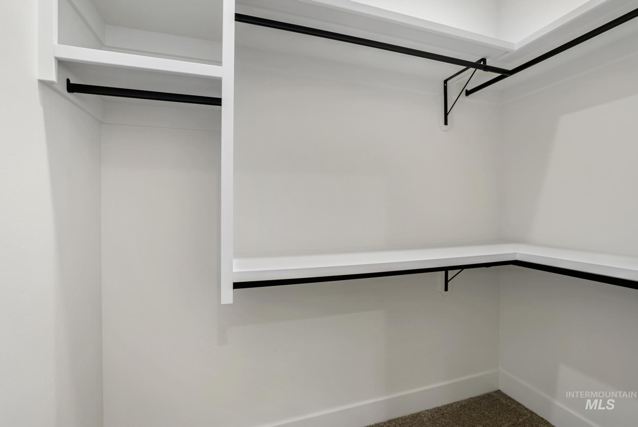 1441 Haizlee Way Property Photo 16